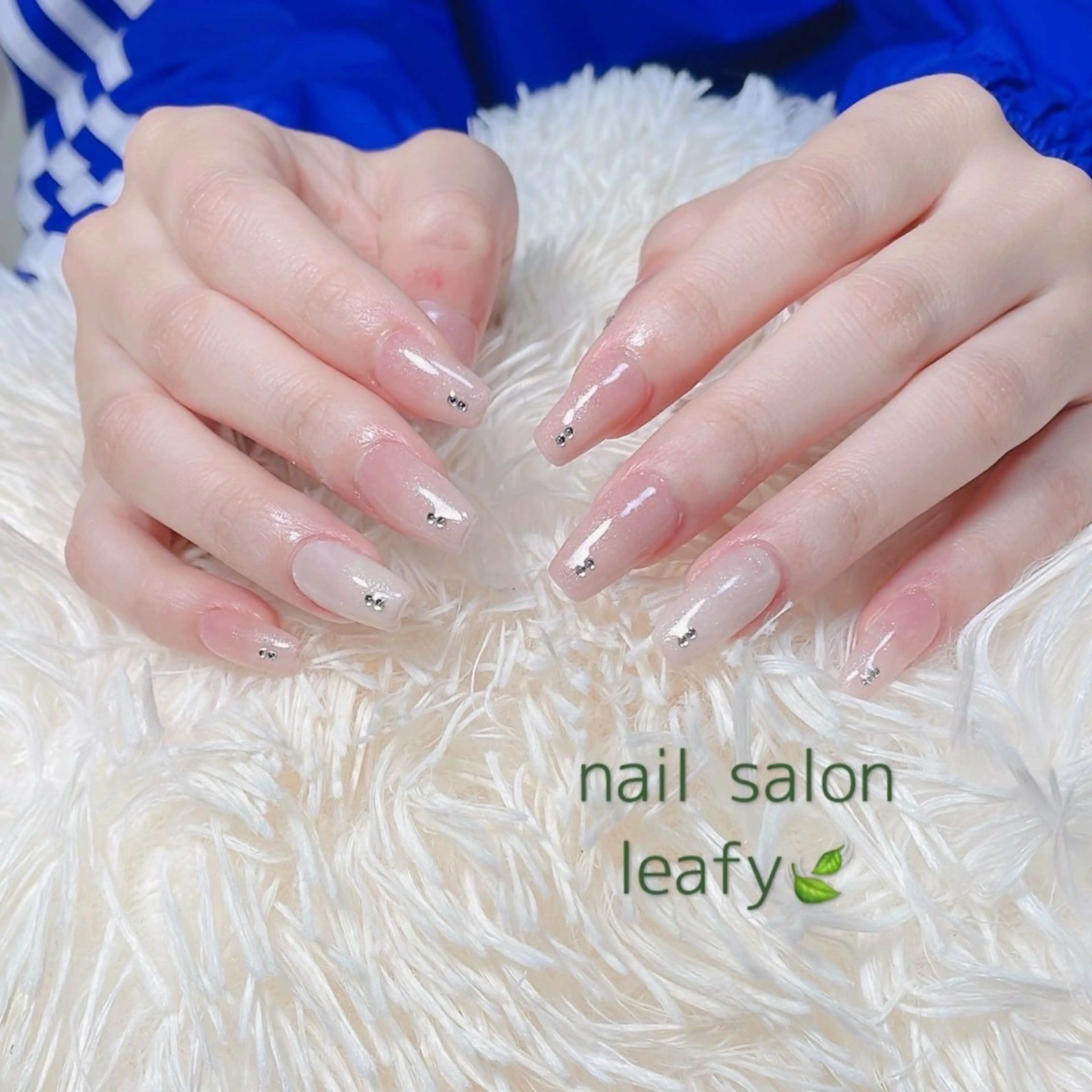 ネイル シンプルネイル ネイルチップ ネイルサロン leafyのネイルデザイン