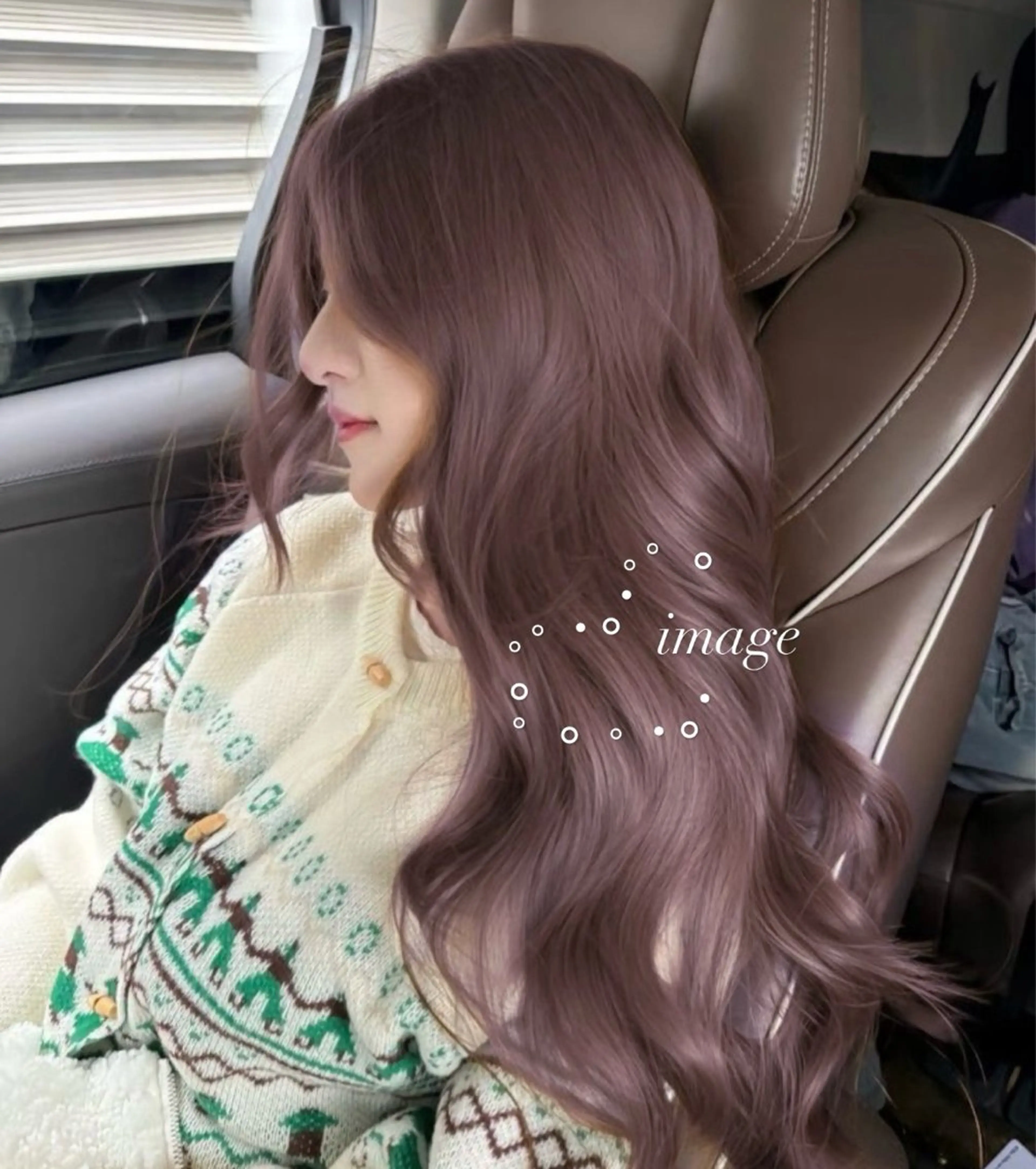 ロング ヘアカラー トリートメント 淡色ラベンダー♡ ニーナ🎀🦙のヘアスタイル