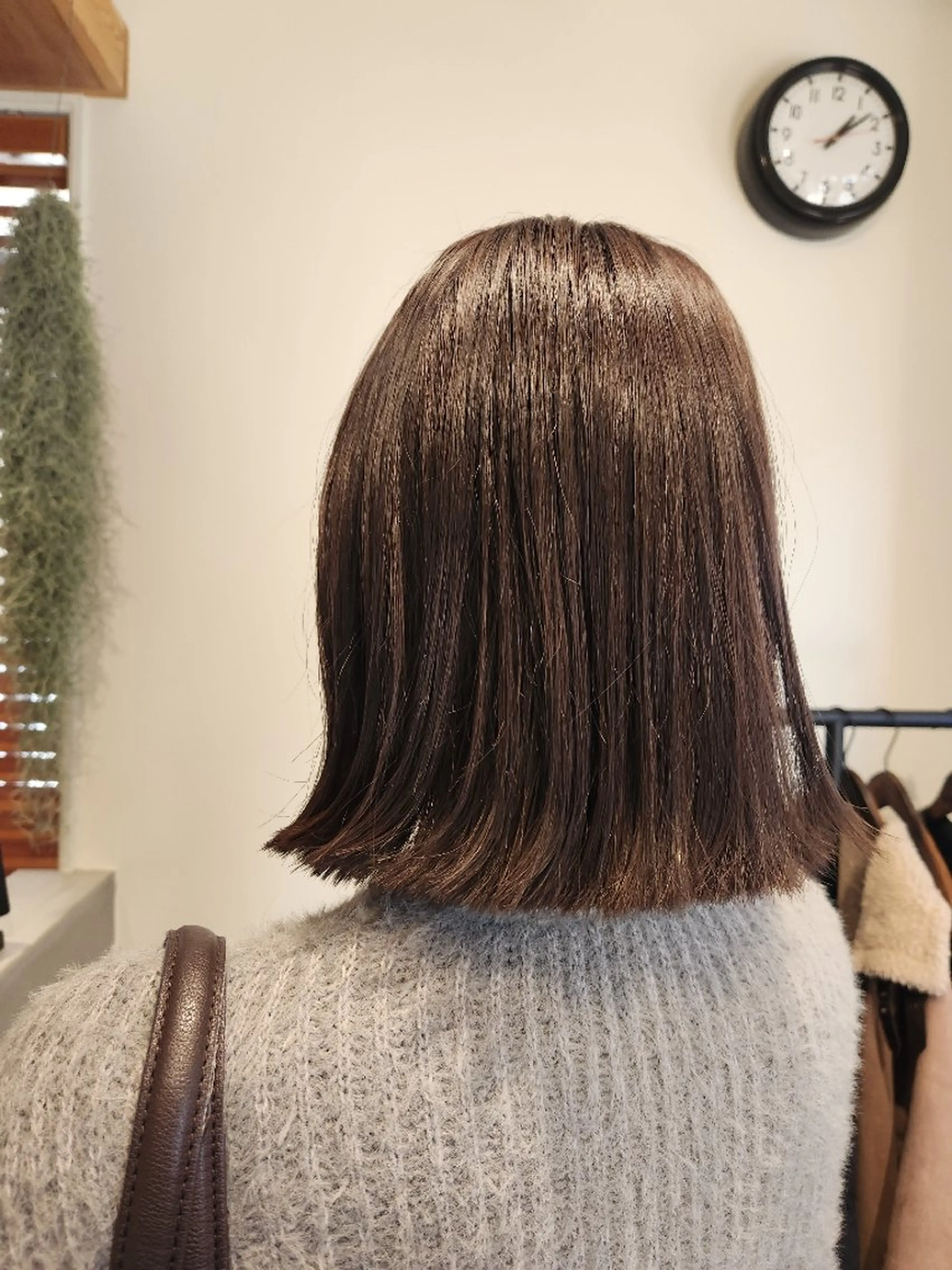 【低ダメージの白髪染め】カット+イノアカラー+エイジングトリートメントの写真