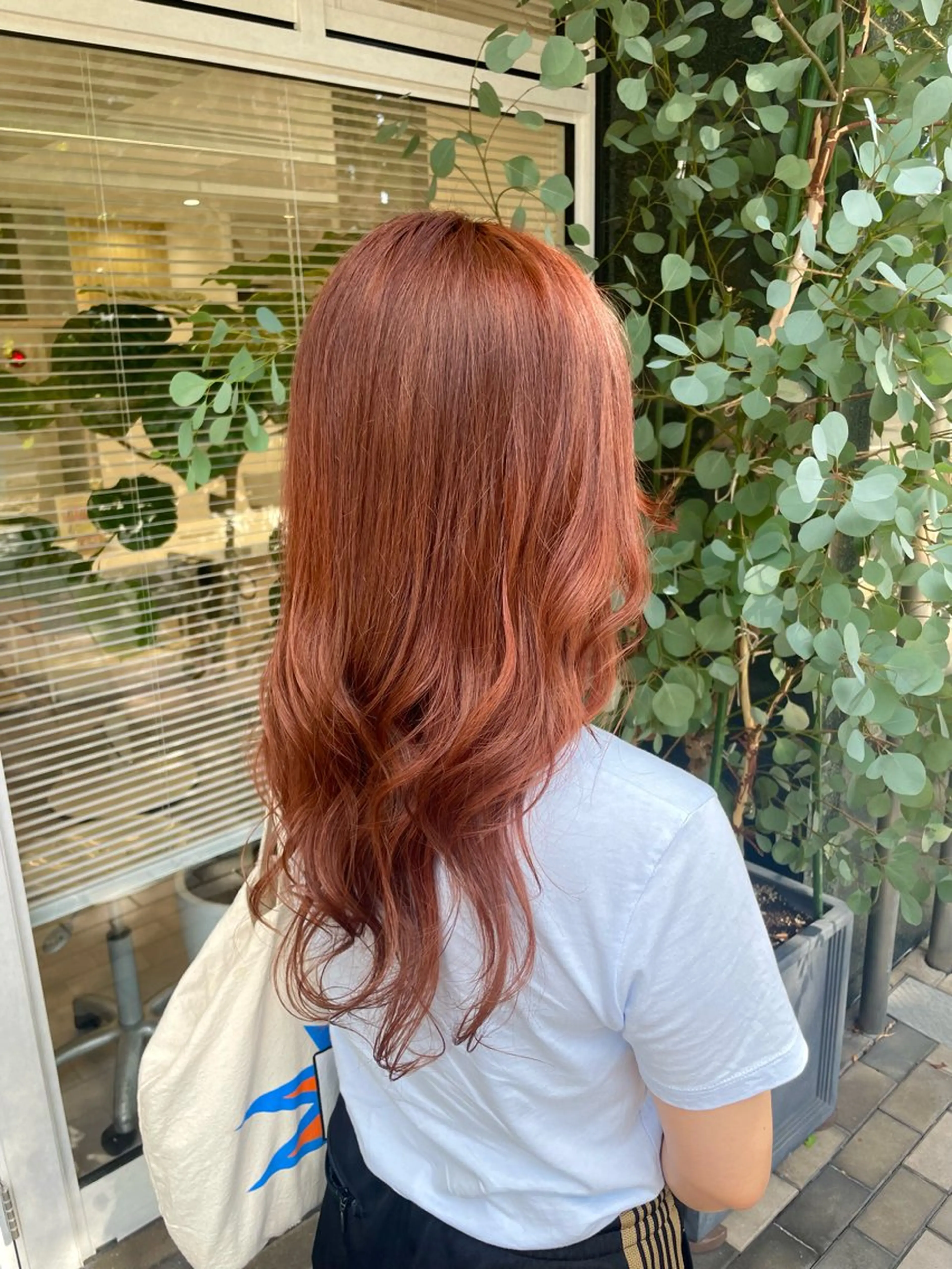 ロング カラー ブリーチ オレンジ 髪質改善🌱 高橋みなみのヘアスタイル