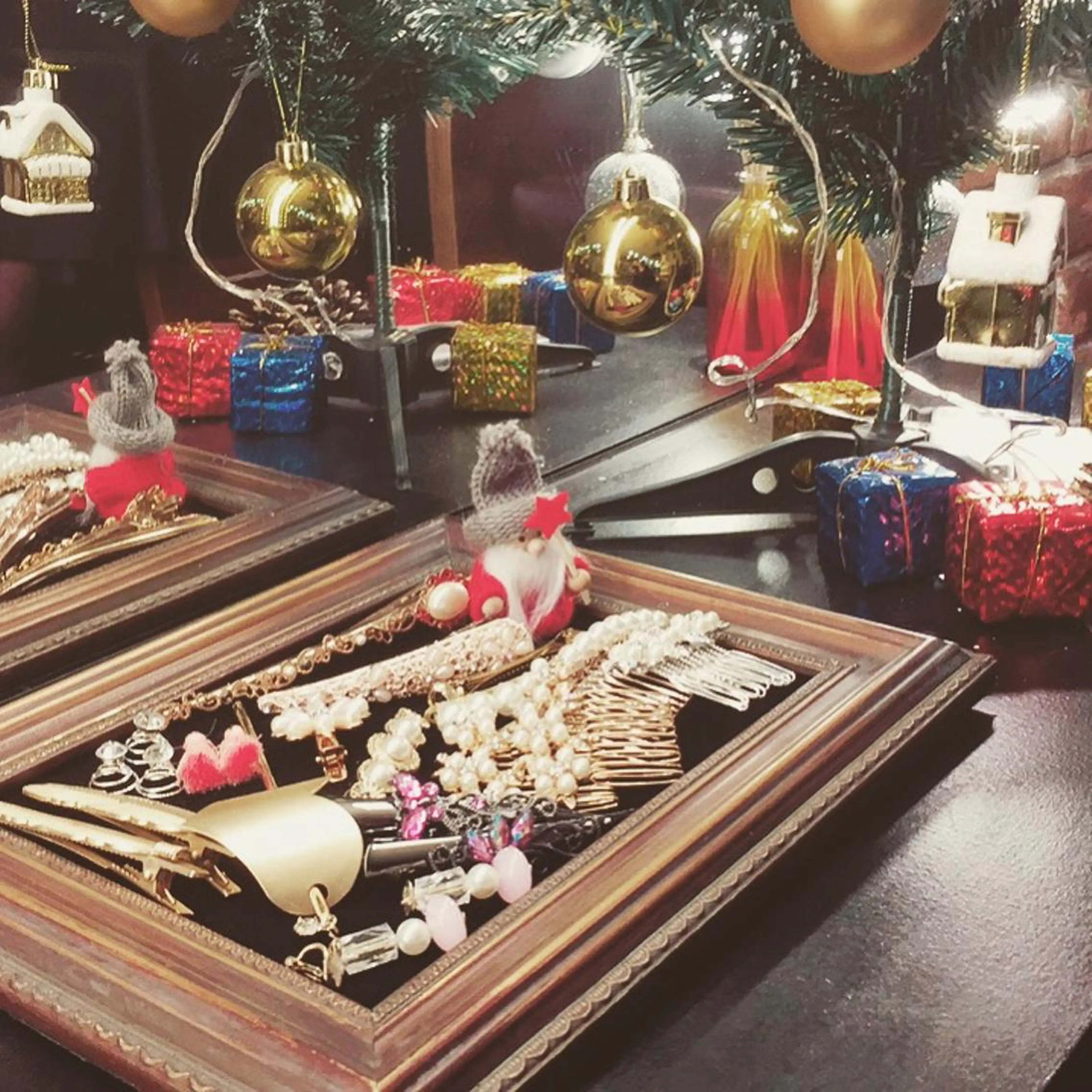 カラー パーマ ヘアアレンジ メンズ キッズ ネイル マツエク・マツパ premier modelsのヘアスタイル