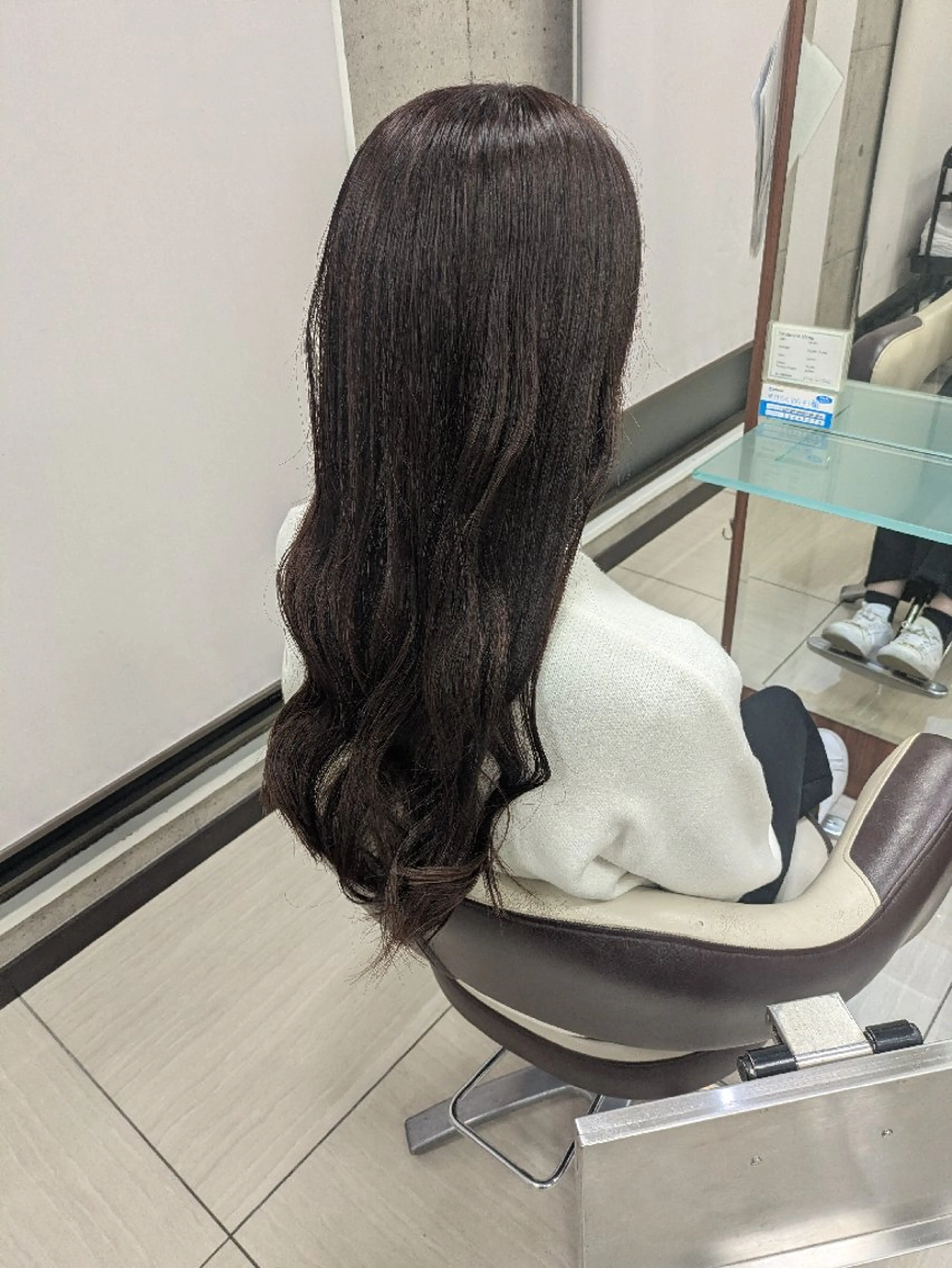 ロング ヘアカラー 小林 凜のヘアスタイル
