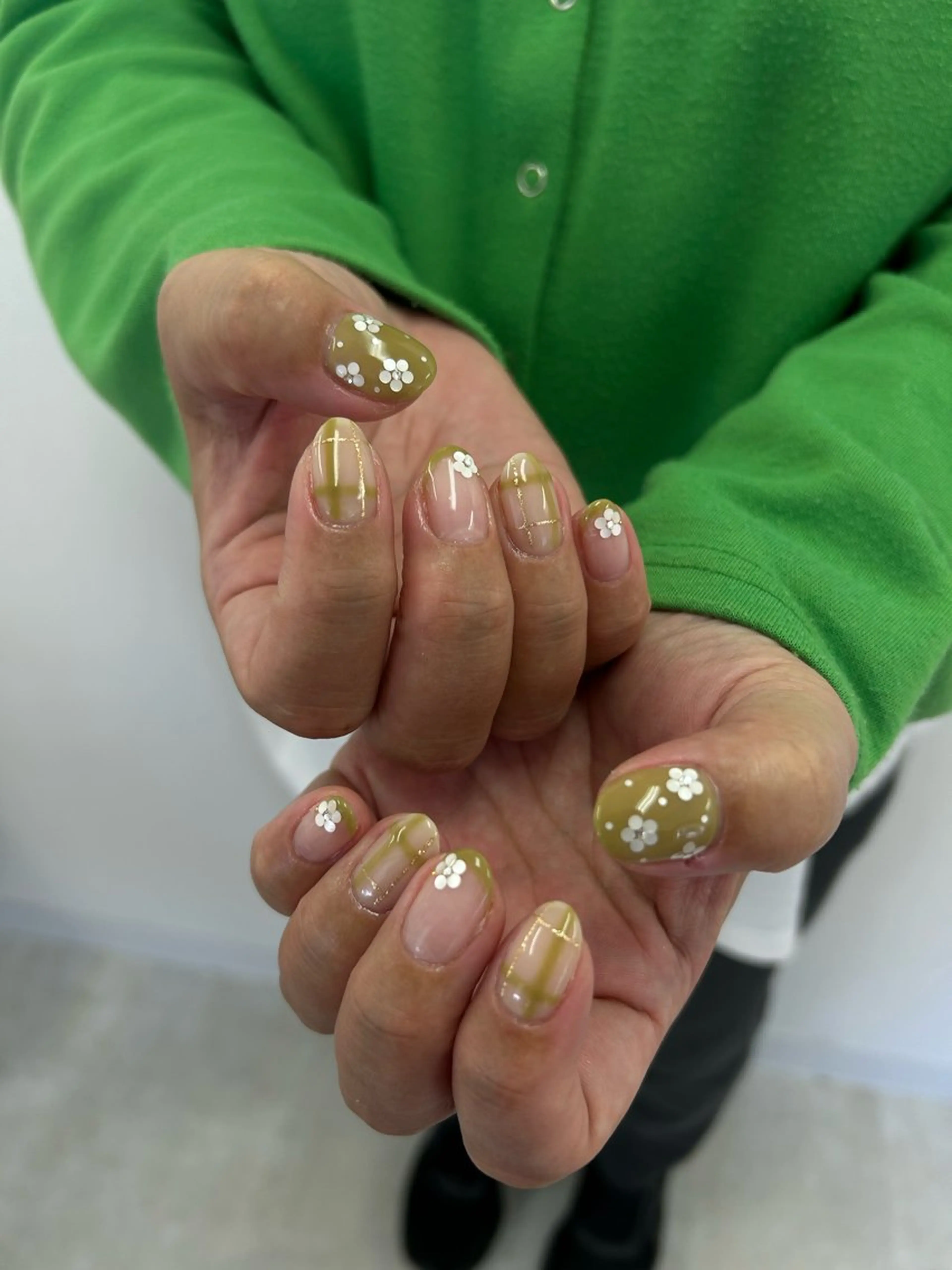 ネイル Bianca YOKOTANI🌻のネイルデザイン