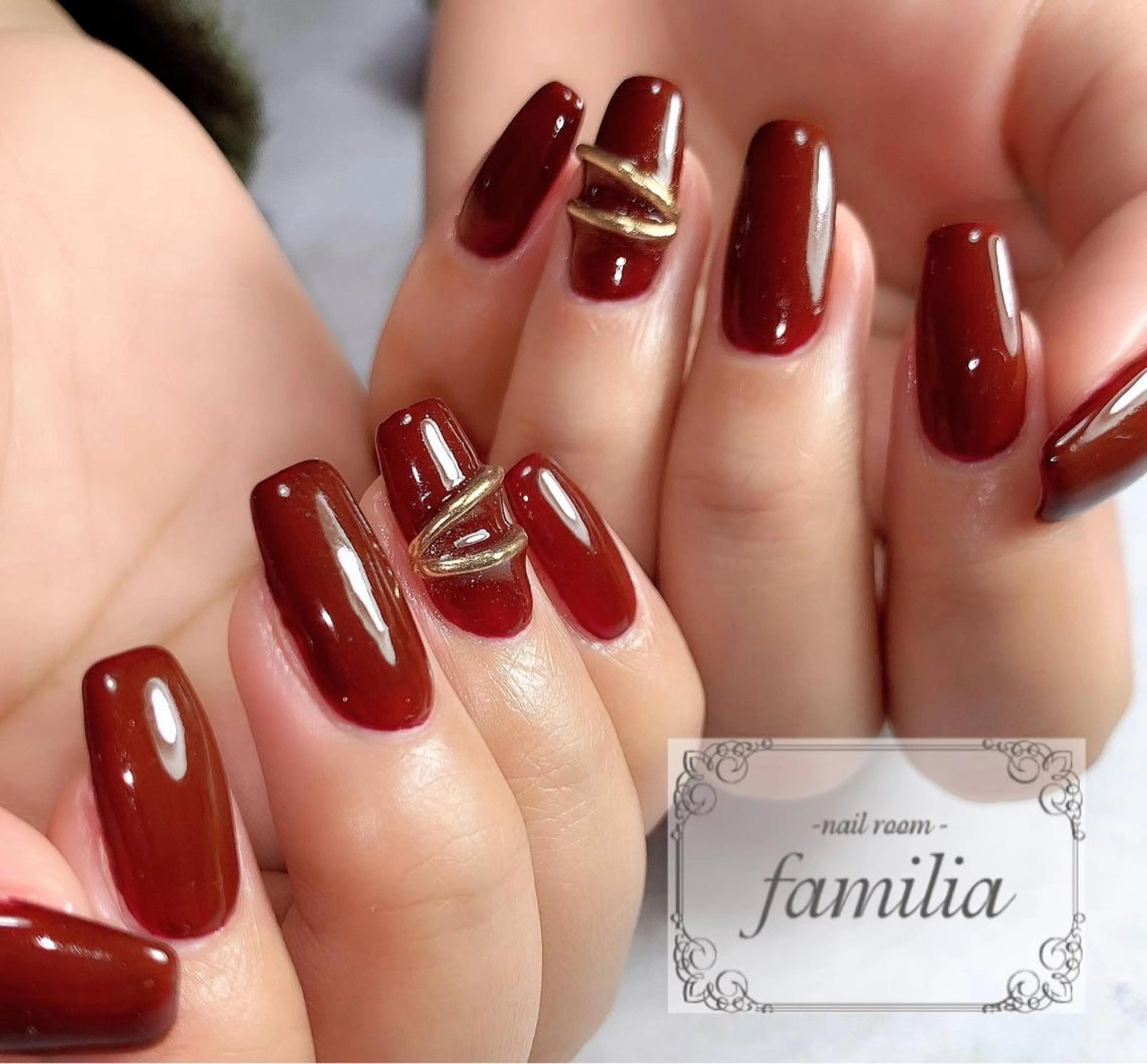 ネイル ハンドネイル -nailroom- familiaのネイルデザイン