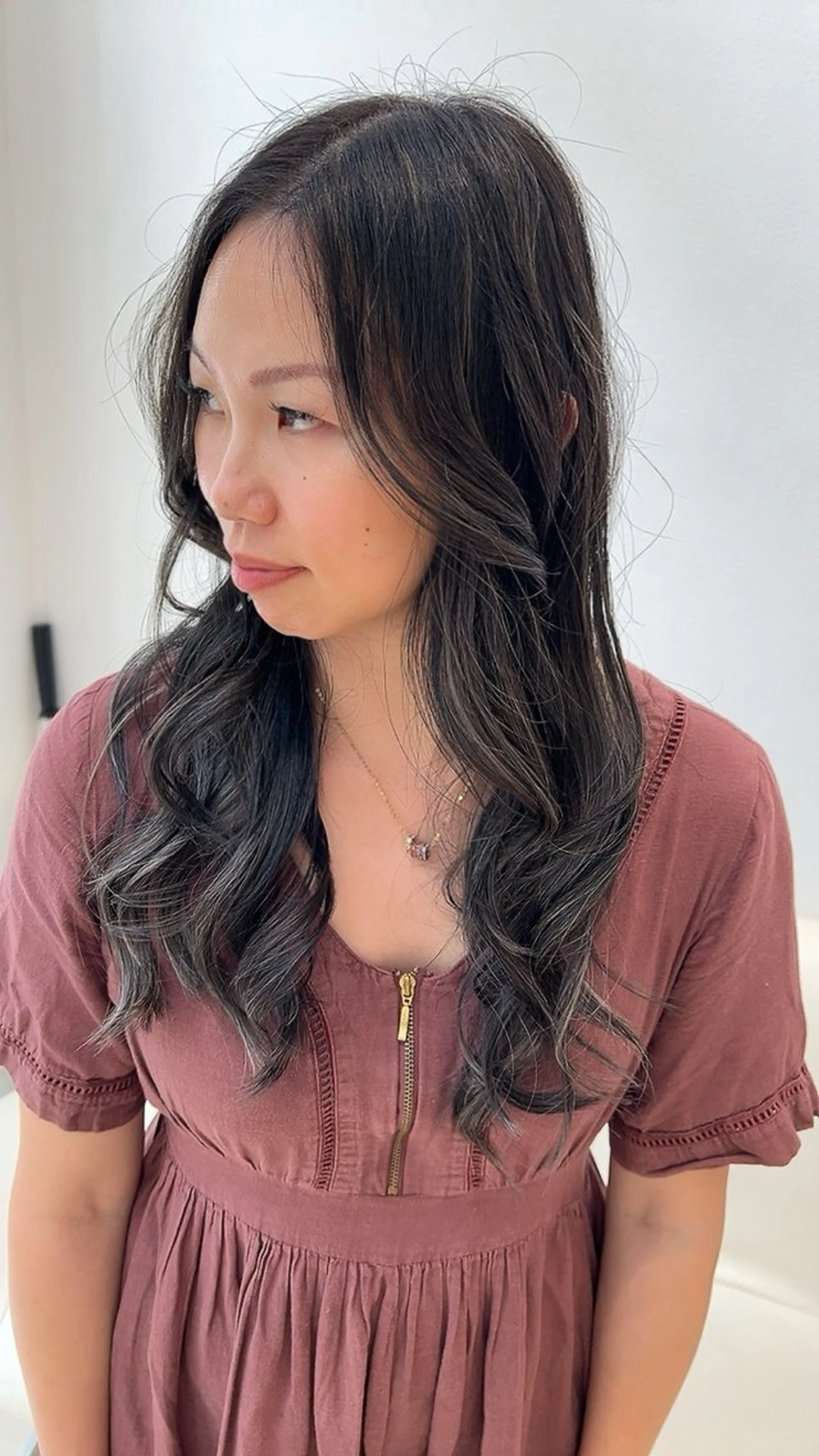 ミディアム カラー ヘアカラー 堀井 凌平のヘアスタイル
