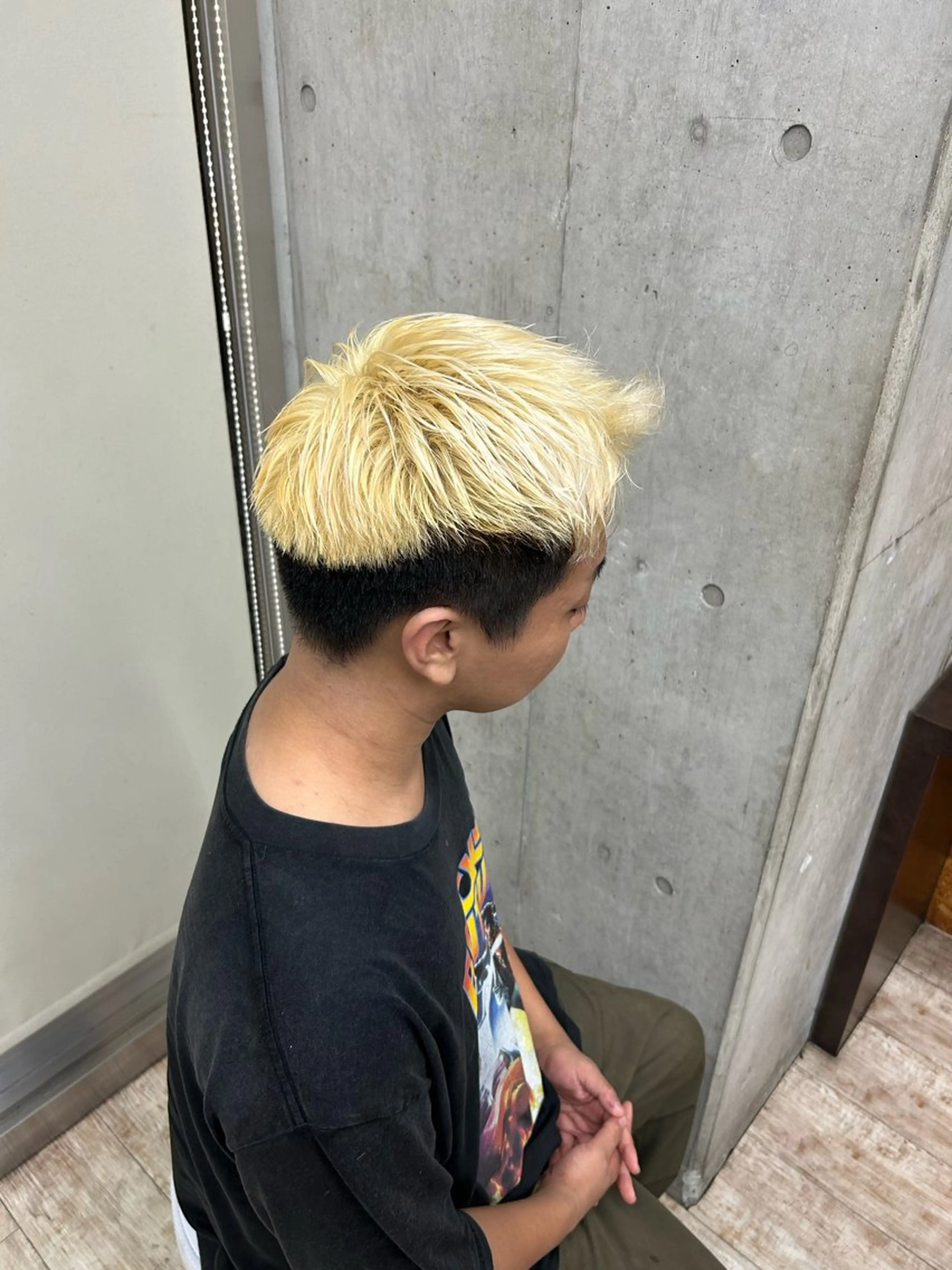 メンズ メンズブリーチ ヘアカラー 桜井晶/ Blossom大山店のヘアスタイル