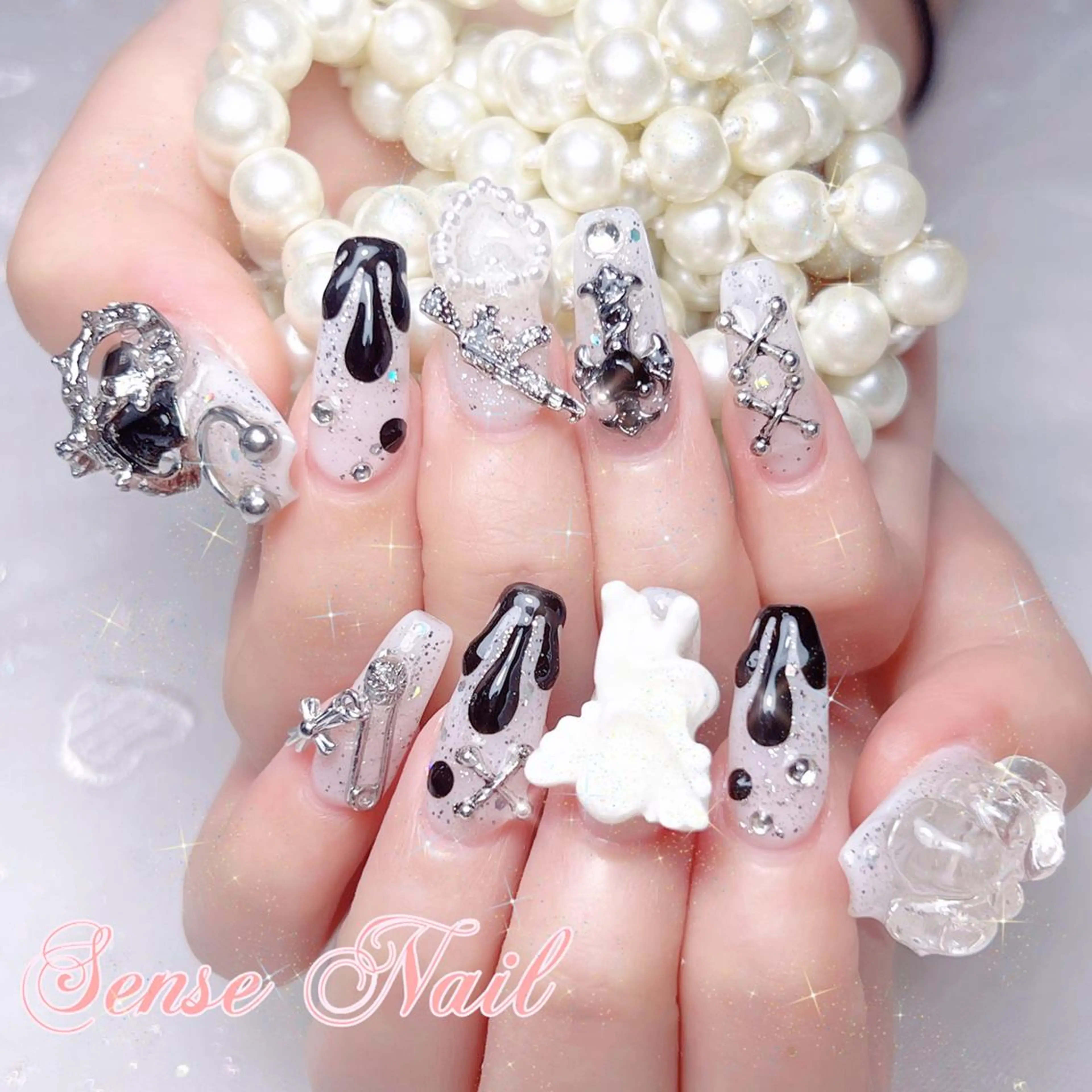 【ハンド】🎄🍓チップ長さだし+持ち込みデザイン(ゴテゴテデザイン10本ok！）14980🩷💗の写真