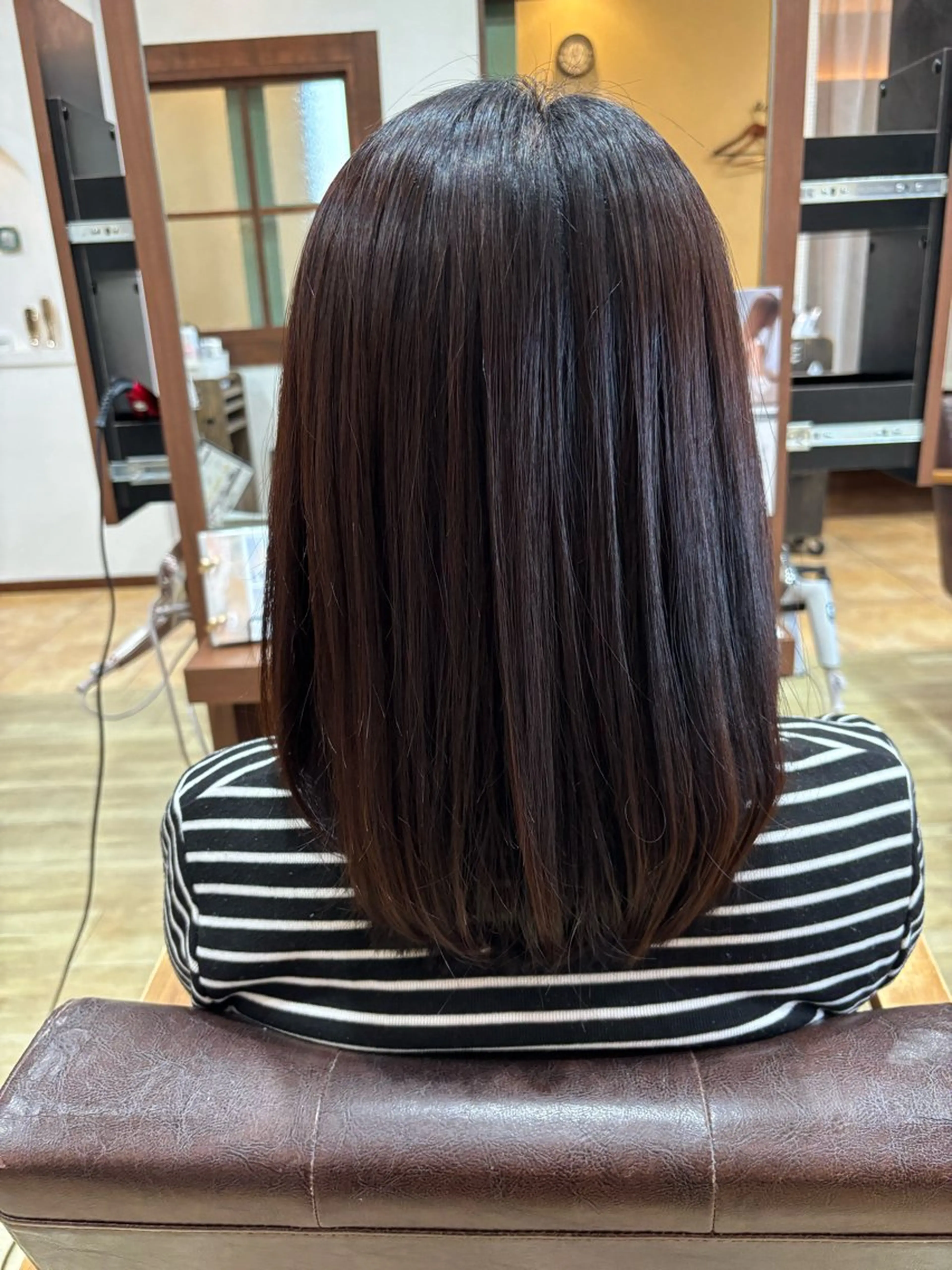 ミディアム 髪質改善 カット 縮毛矯正 高橋 瑞季のヘアスタイル