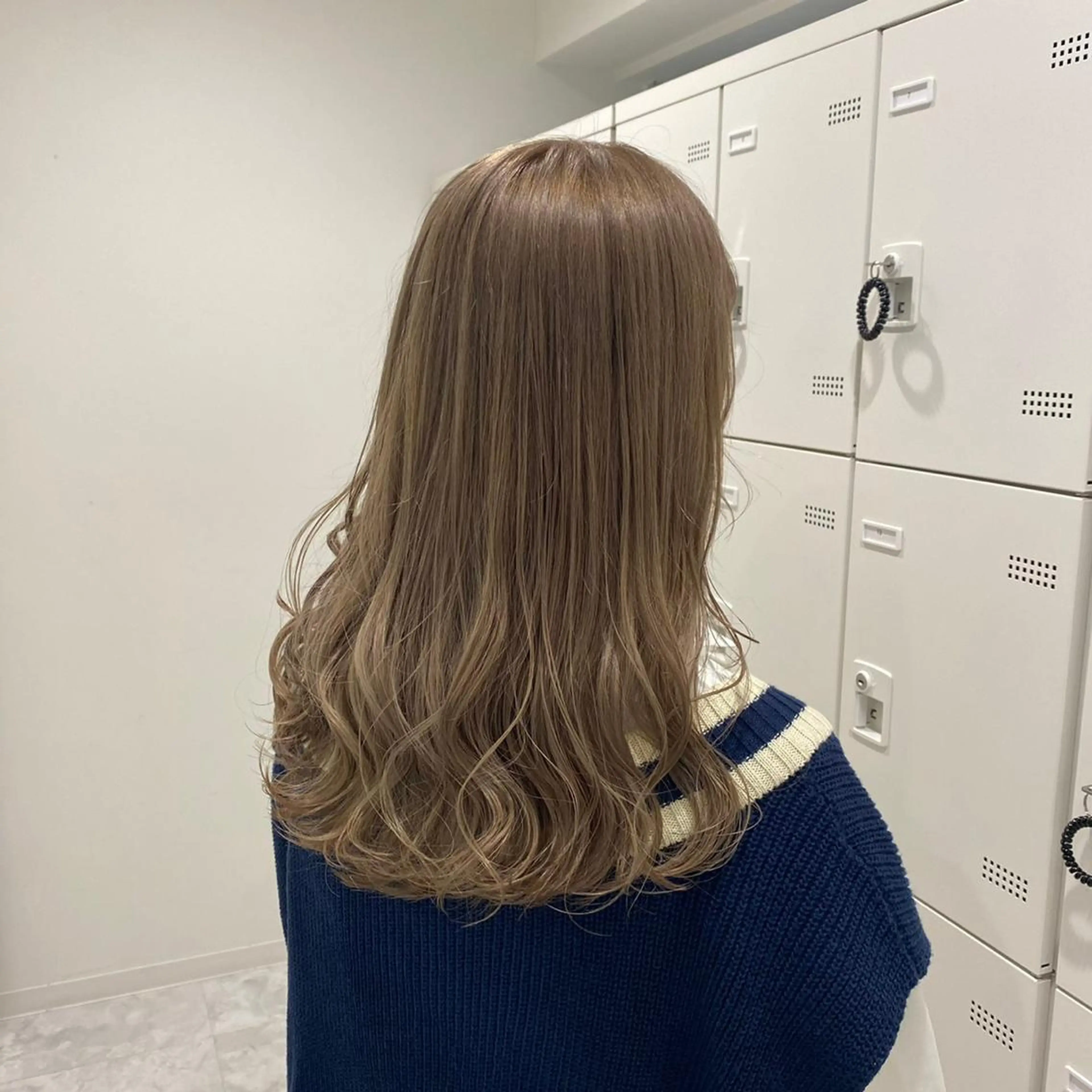 ミディアム カラー 🤍韓国トレンド ヘア🤍miku🤍のヘアスタイル