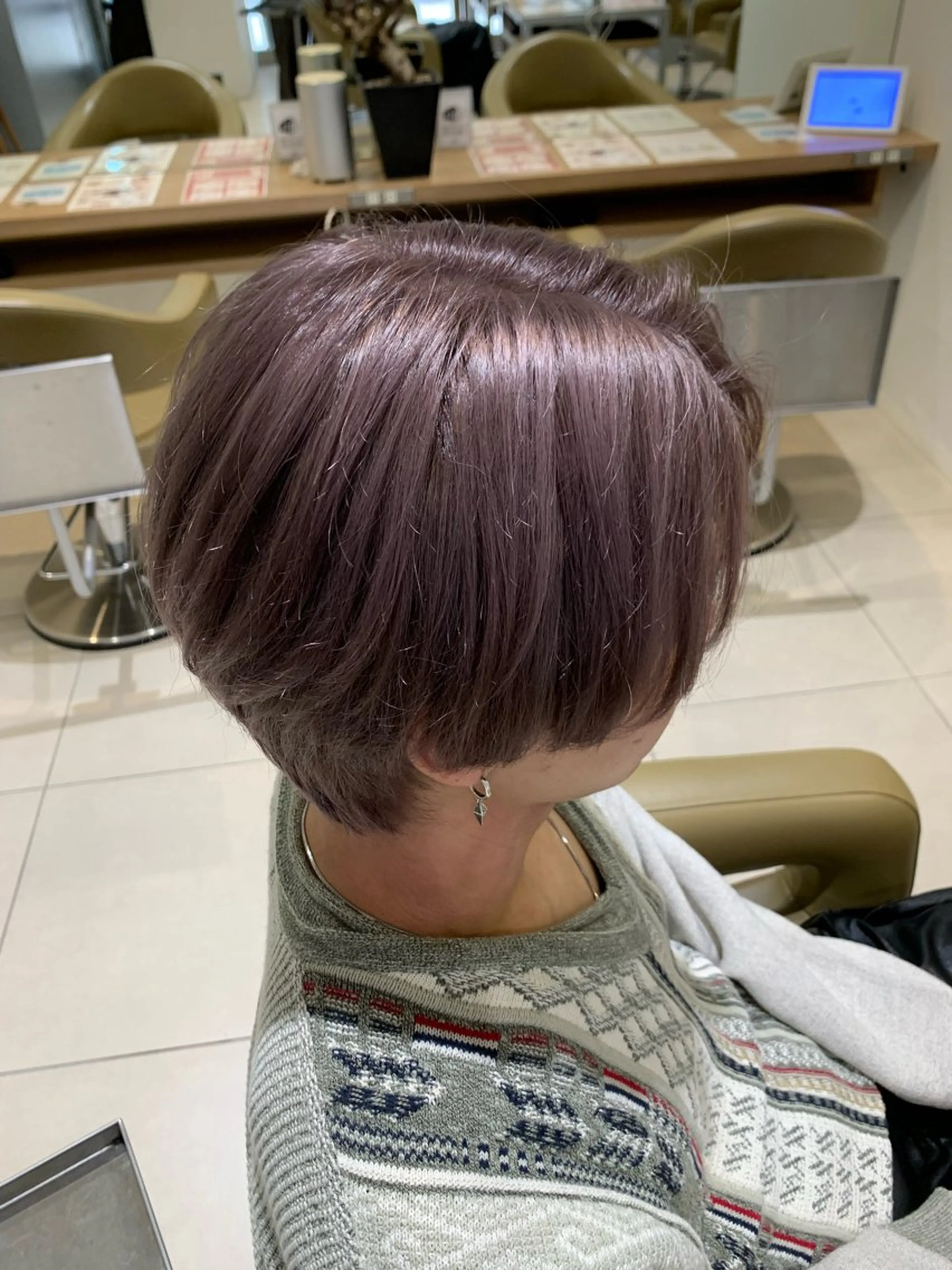 ショート カラー メンズ ラベンダーカラー シルバー ヘアカラー レイヤー/メンズ /髪質改善 廣島公平のヘアスタイル