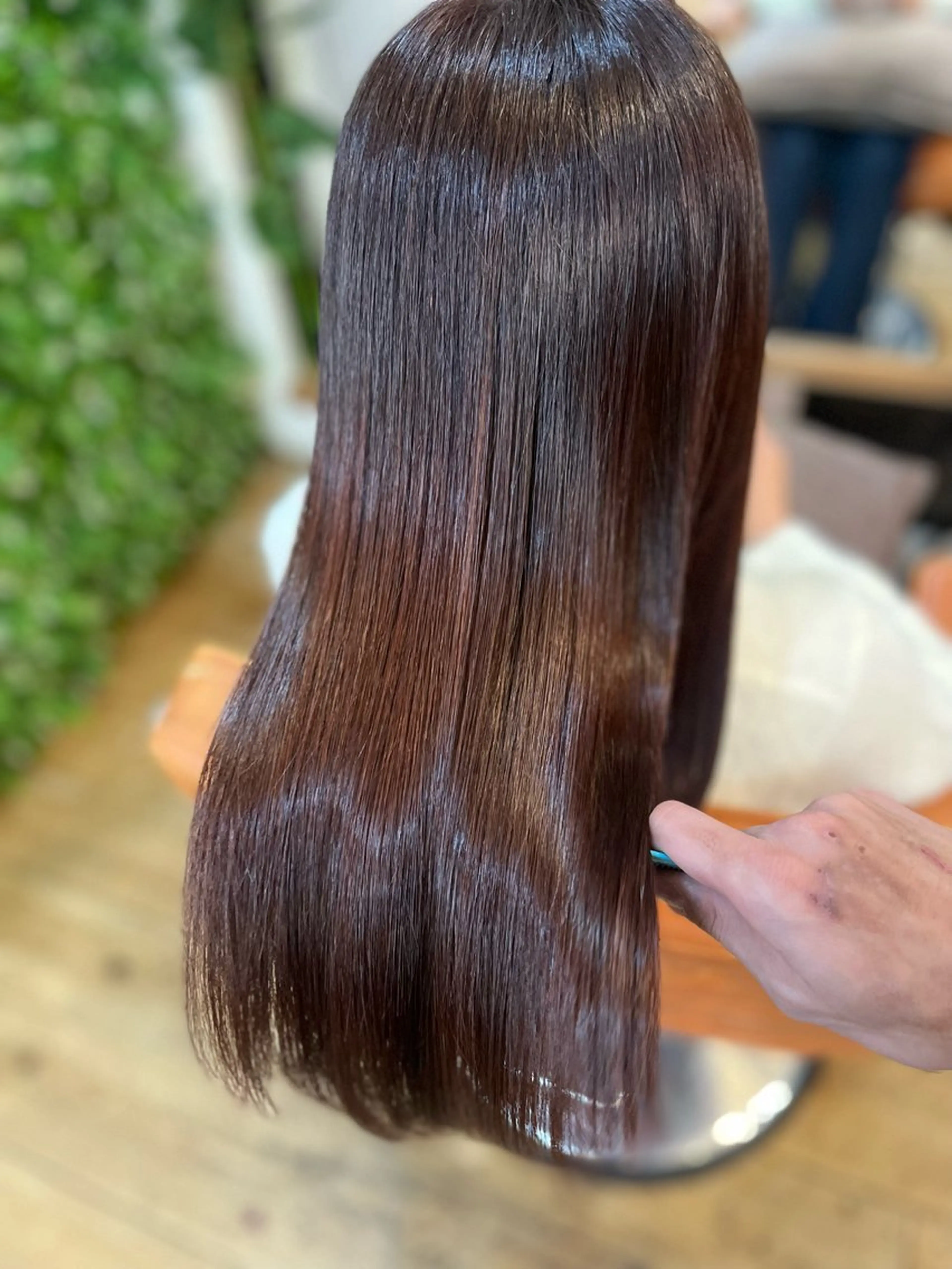 ロング ⚪️髪質改善 縮毛 店長 コウ⚪️のヘアスタイル