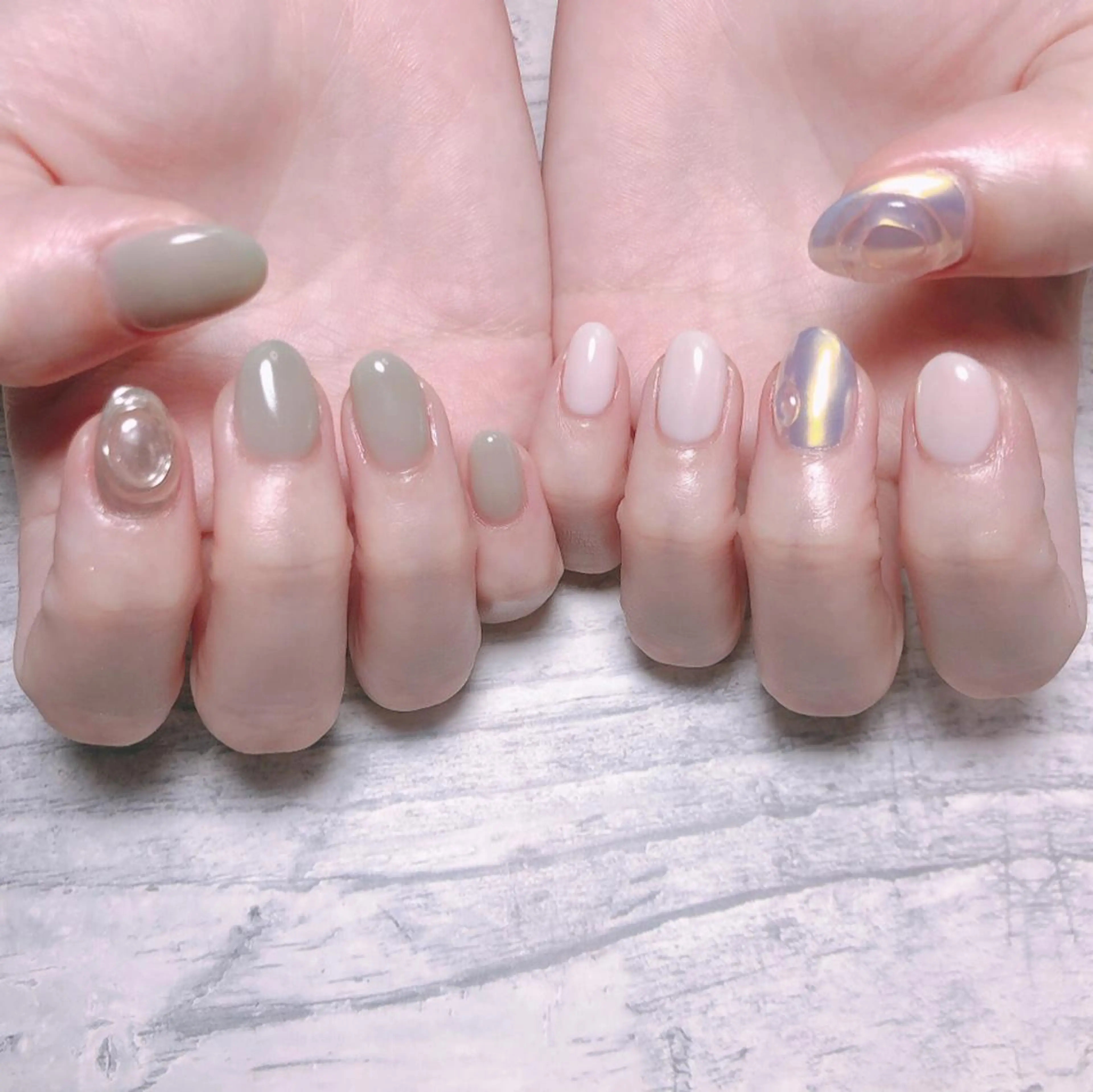 ネイル 個室ネイルサロンDolly  Girl〜ドーリーガール〜所属・DollyGirl KYOKOのネイルデザイン