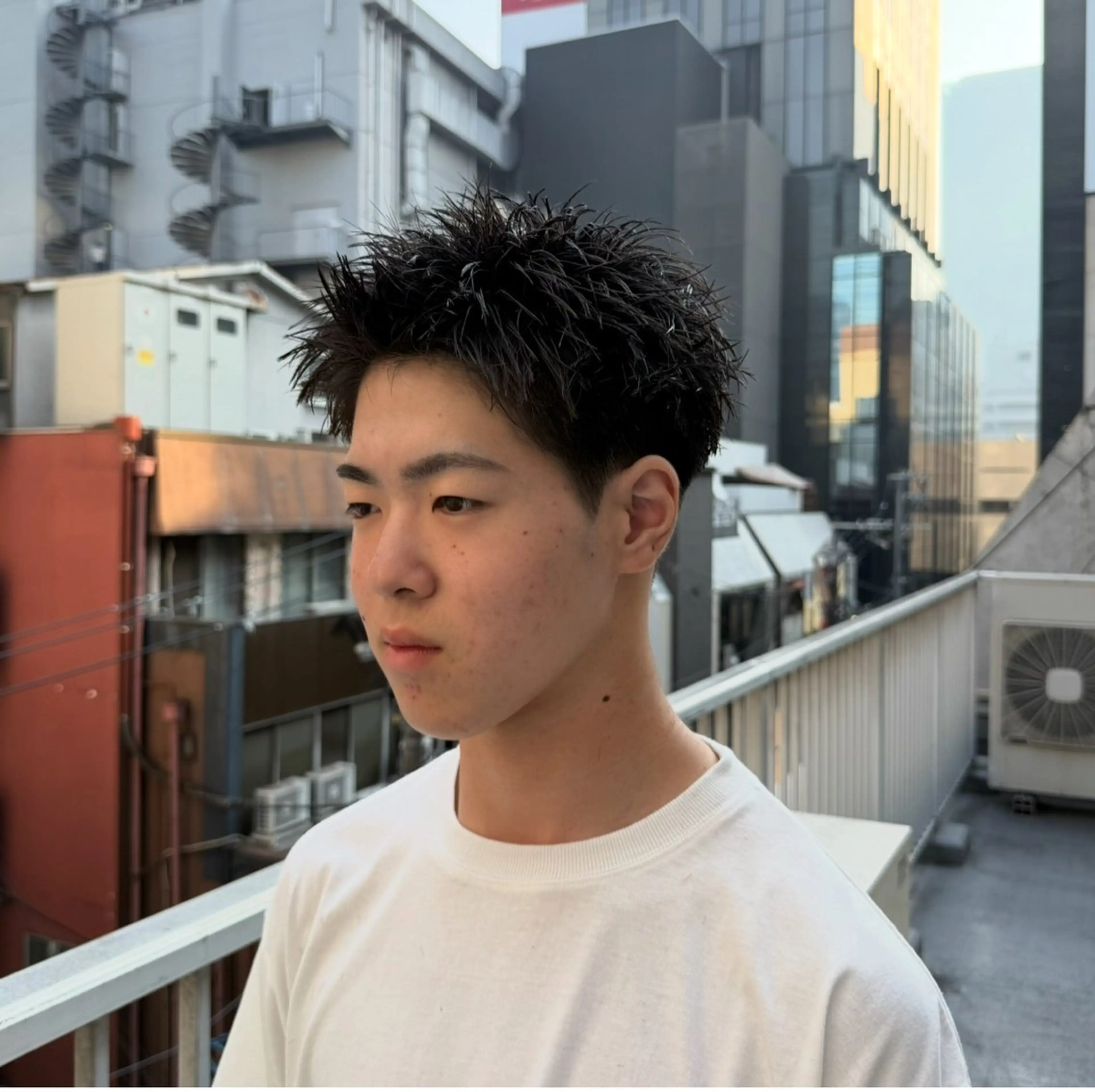 メンズ SALOWIN梅田茶屋町North店所属・岡田/メンズ特化/パ ーマ&ショートのプロのヘアスタイル