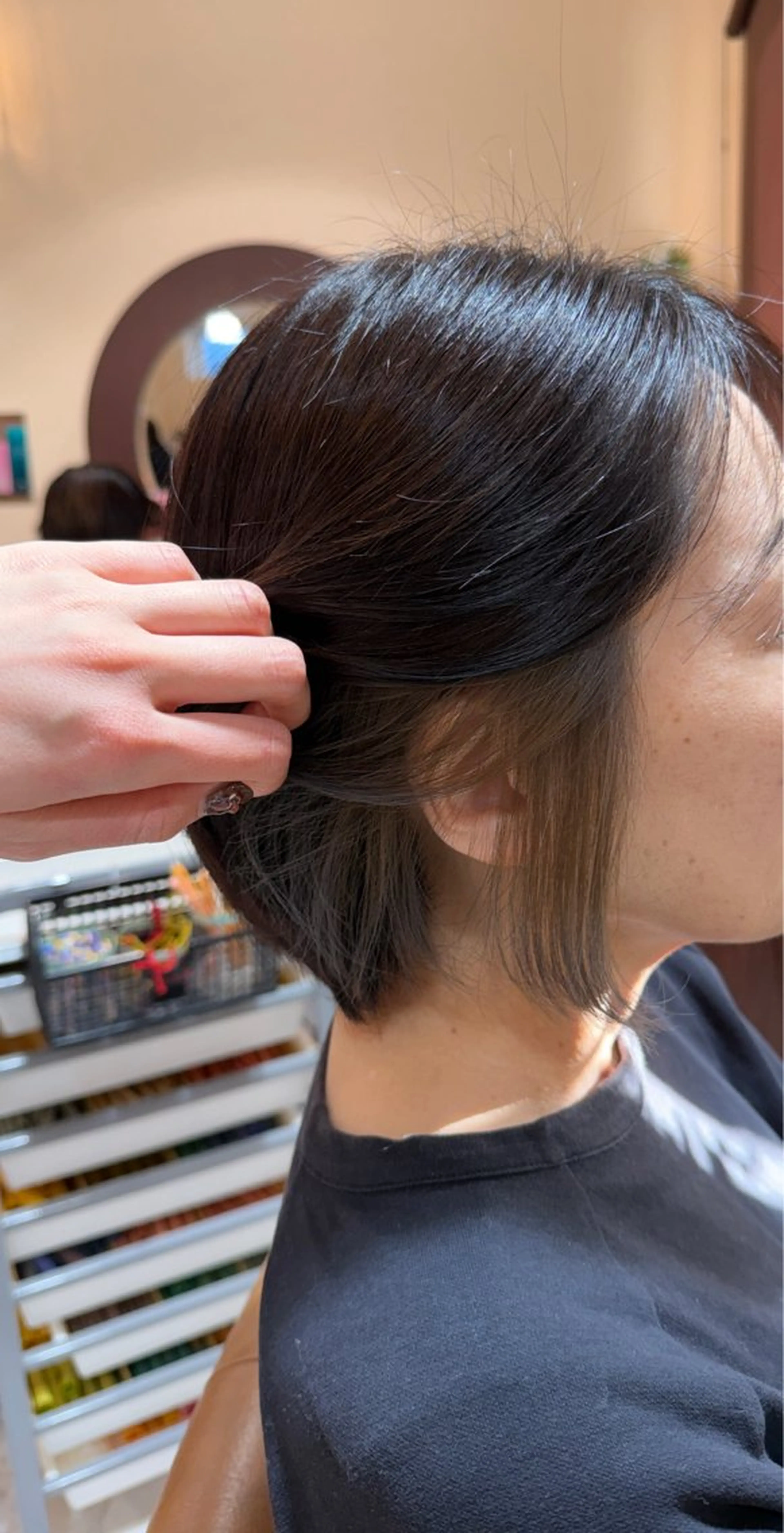 カラー TERADA所属・日比野 来貴のヘアスタイル