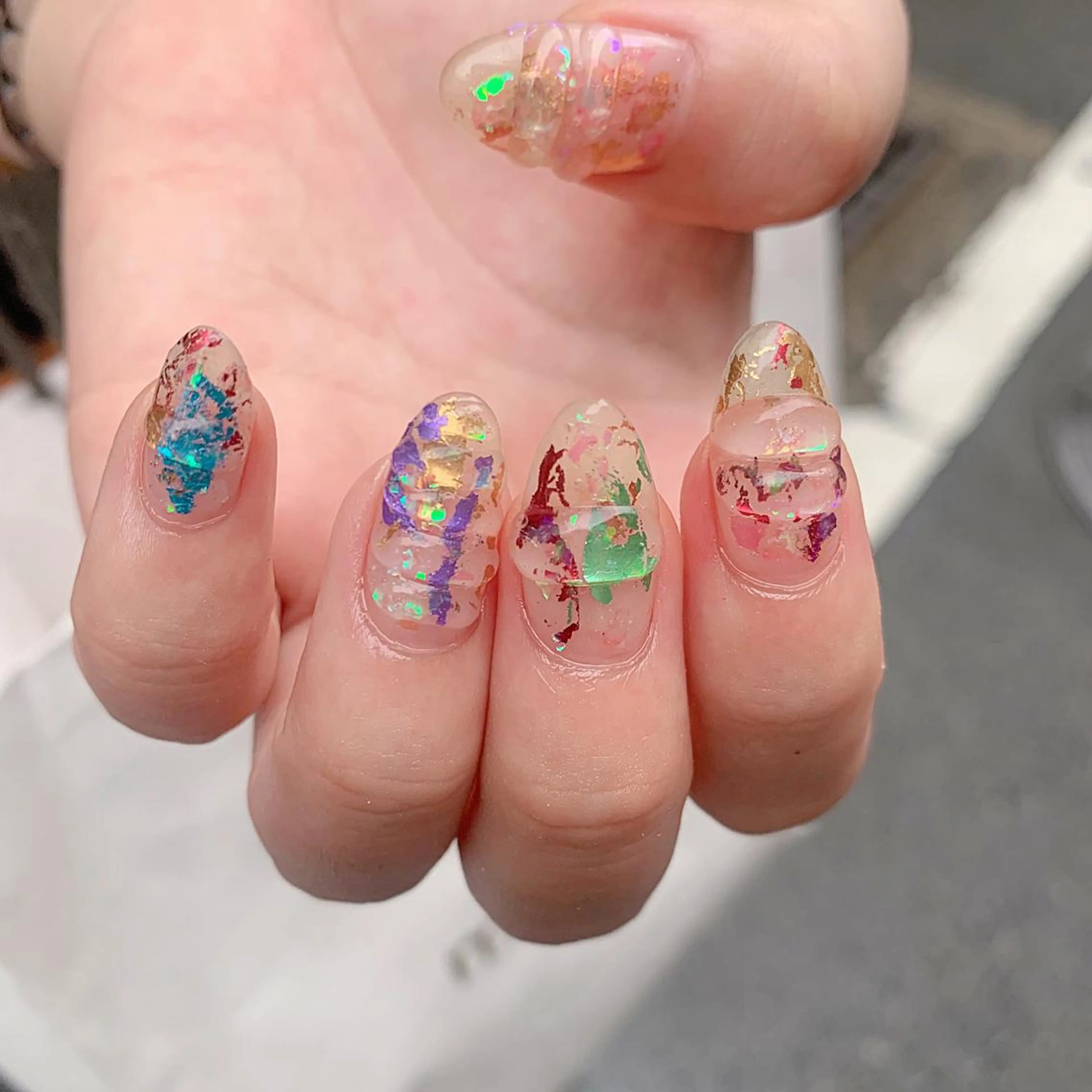 ネイル オーロラネイル ホログラムネイル ぷっくりネイル mana ☾のネイルデザイン