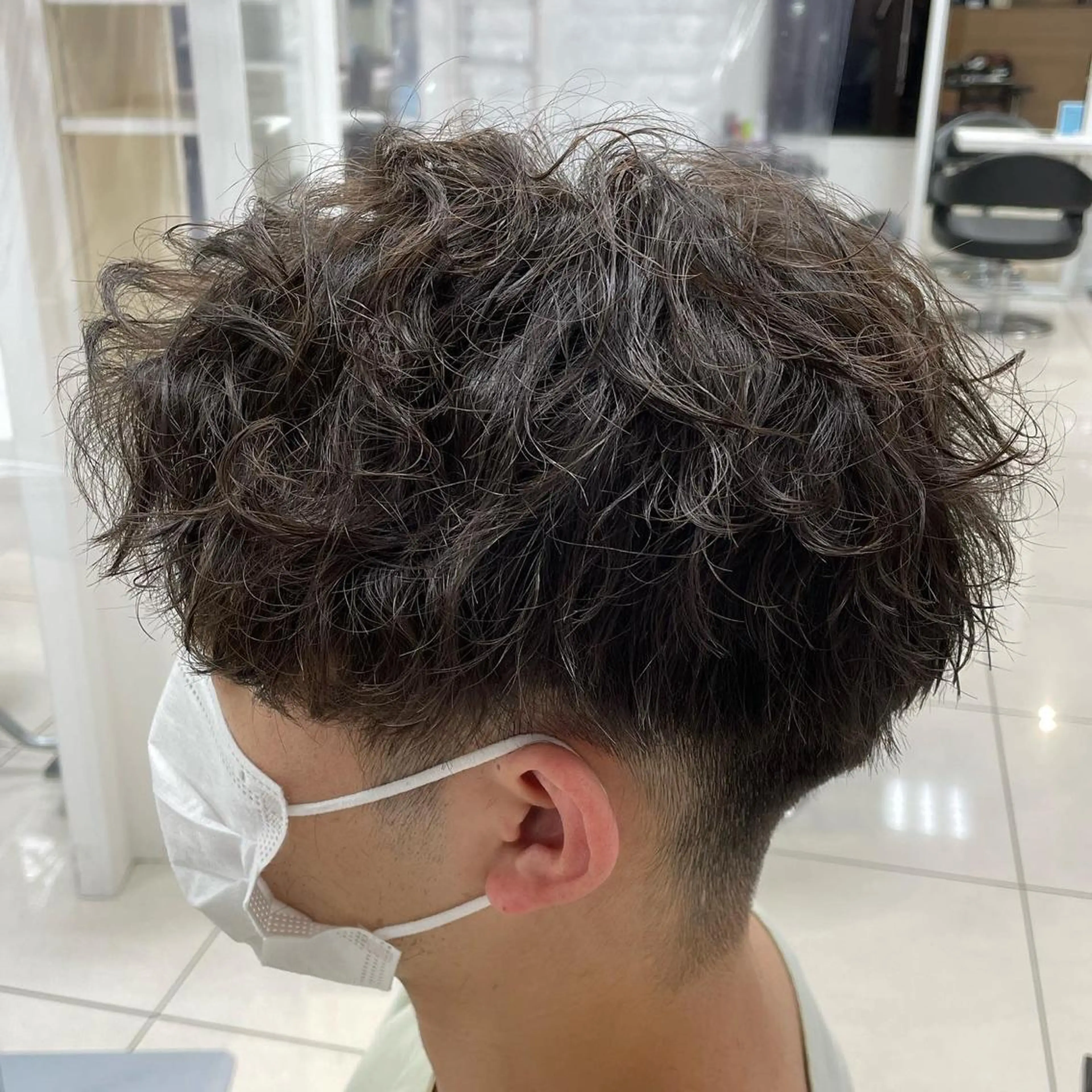 ショート カット パーマ トリートメント フェザーパーマ職人 🪶ryosukeのヘアスタイル