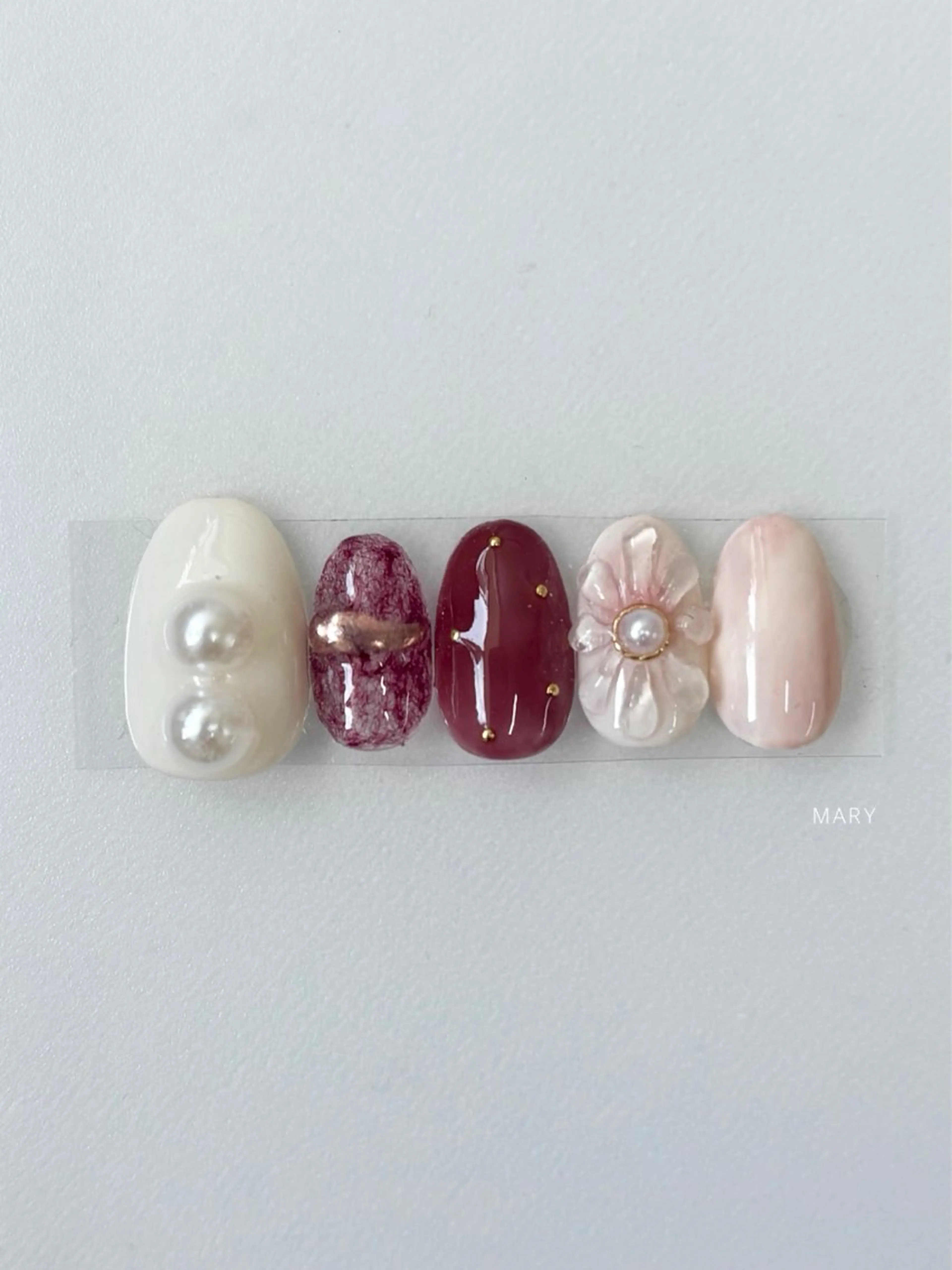 ネイル フラワーネイル ニュアンスネイル 春ネイル ハンドネイル Mary nail所属・Mary nail .narumiのネイルデザイン