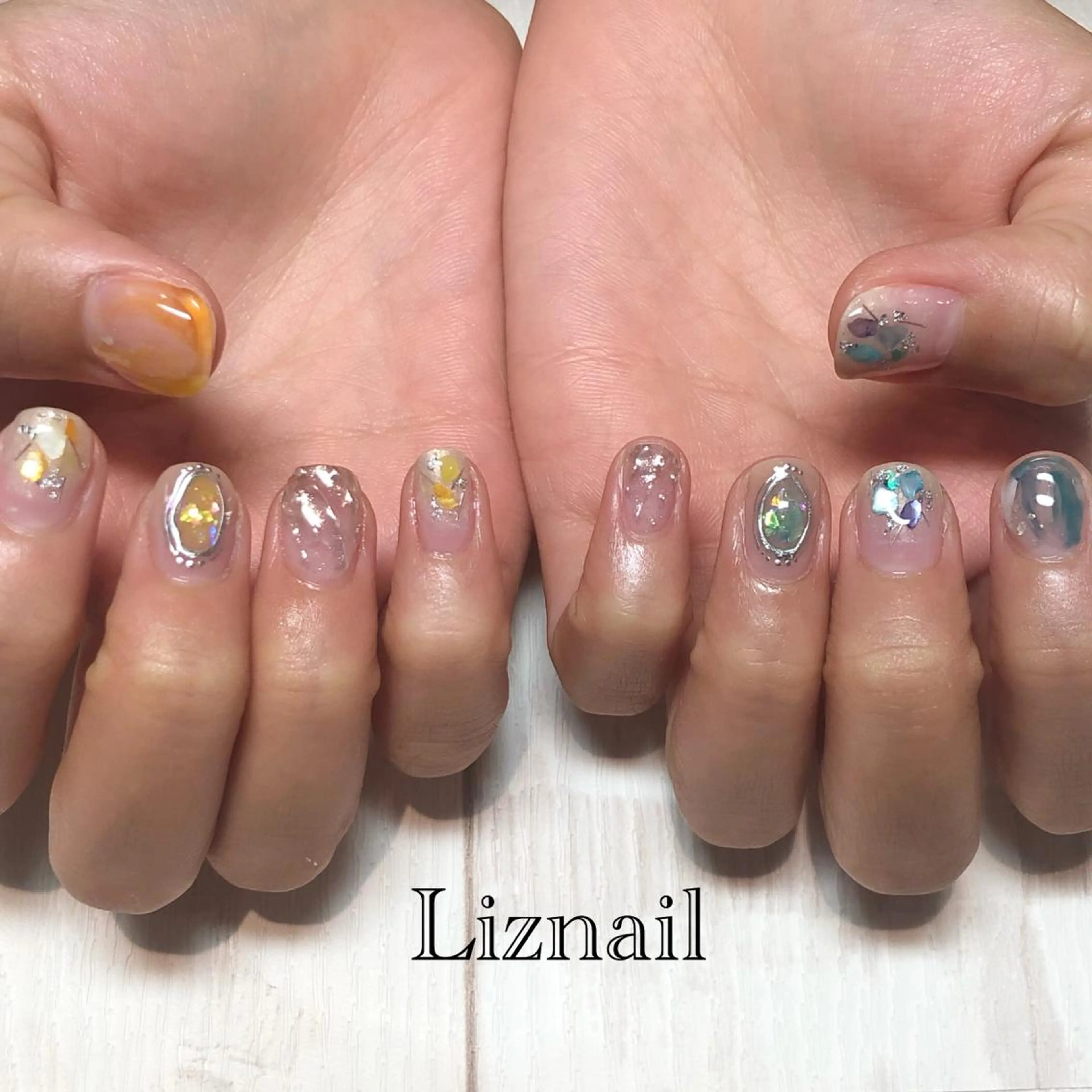 ネイル Rawr / saoriのネイルデザイン