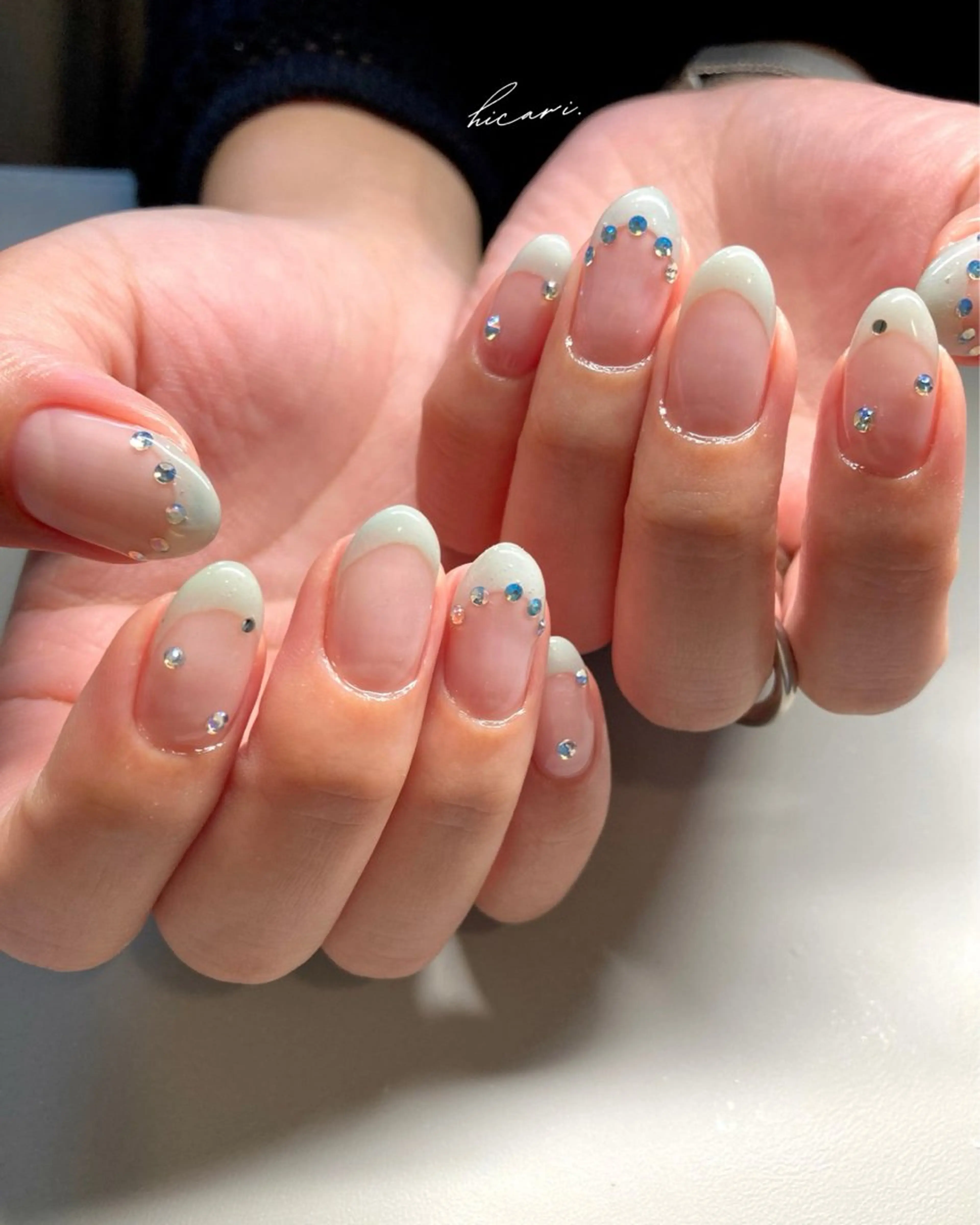 キッズ ネイル ジェルネイル マグネットネイル ミラーネイル ニュアンスネイル オフィスネイル illum hicariのネイルデザイン