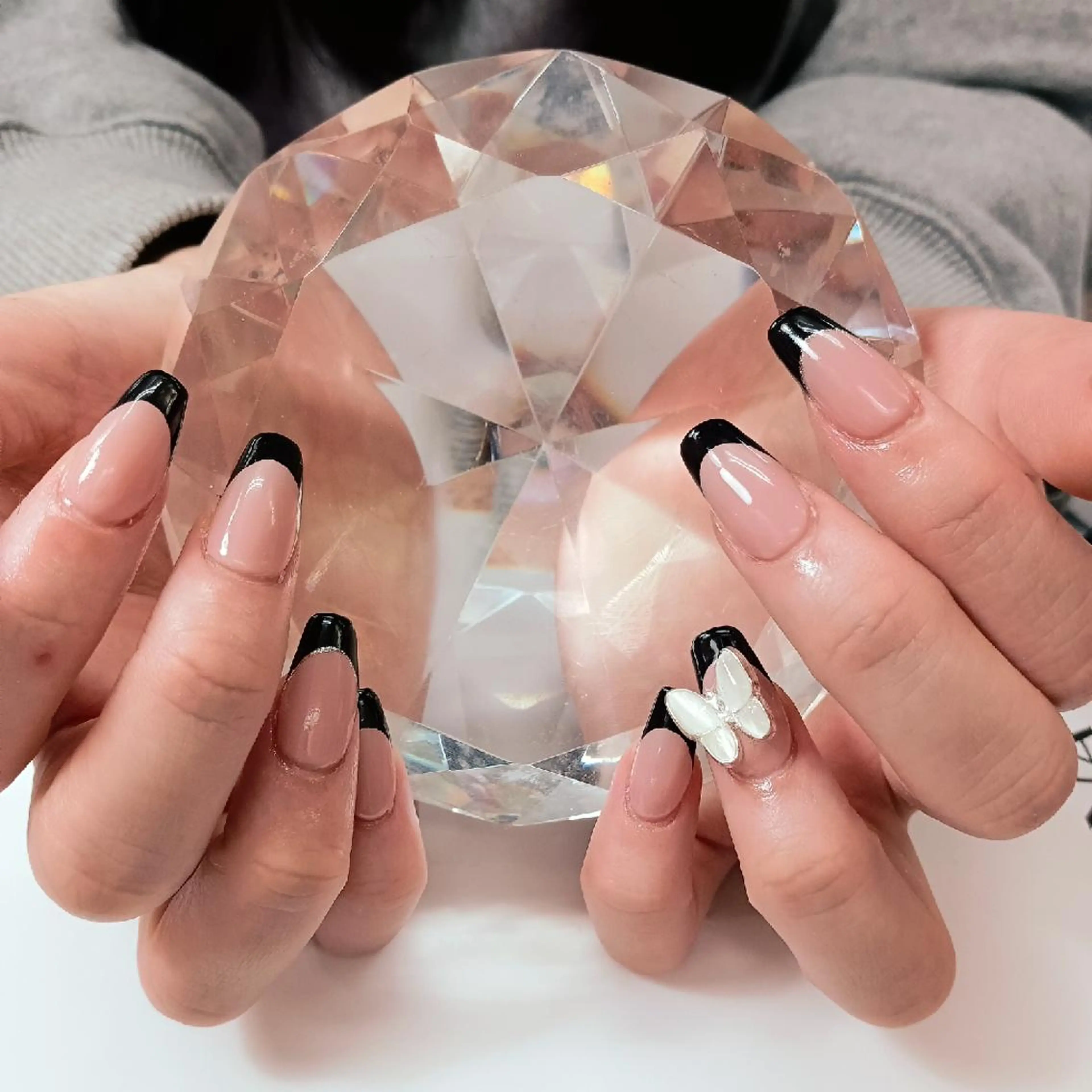 ネイル フレンチネイル シンプルネイル Coco Girlsのネイルデザイン