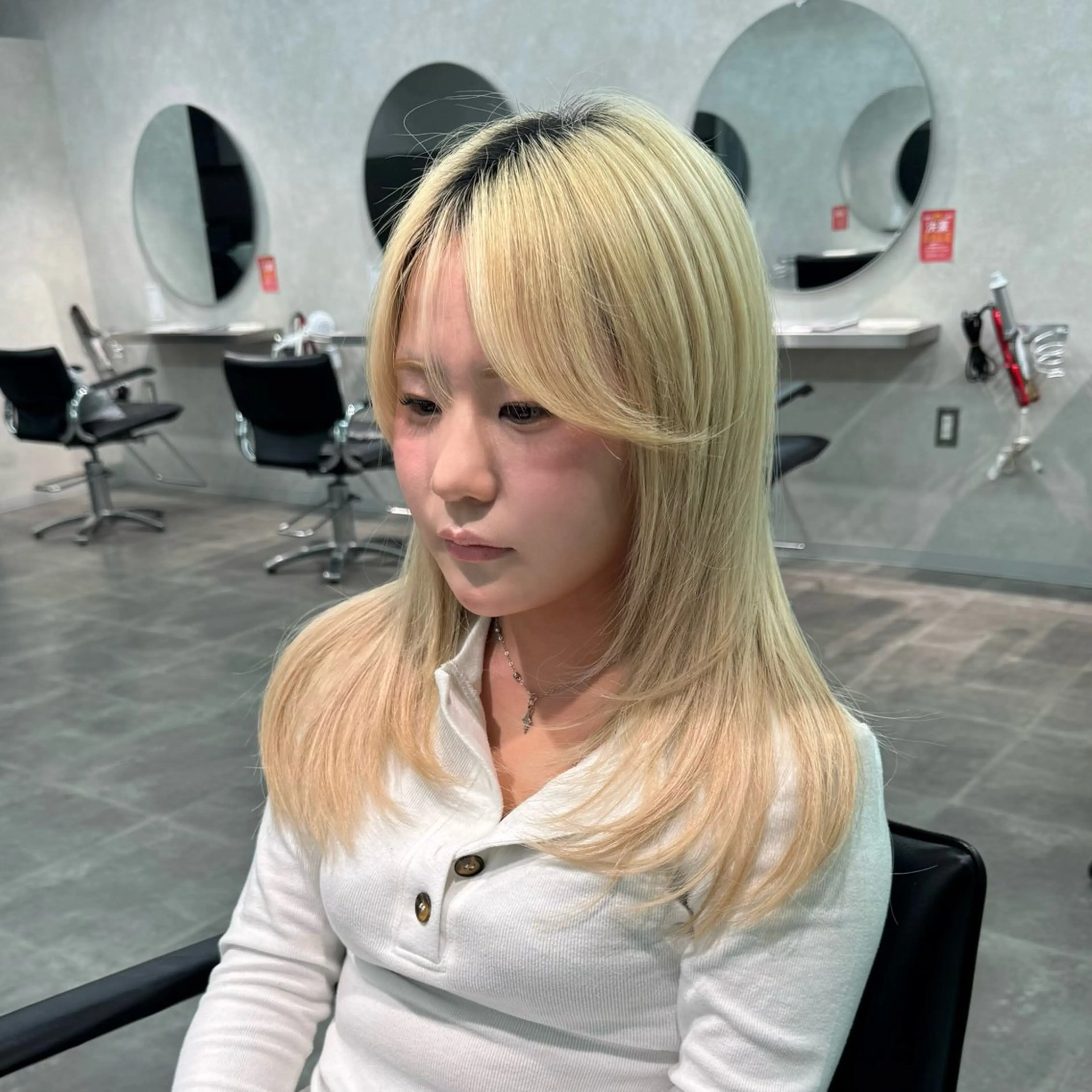 セミロング カット 韓国特化🇰🇷千葉 /レイヤーカット竜生のヘアスタイル