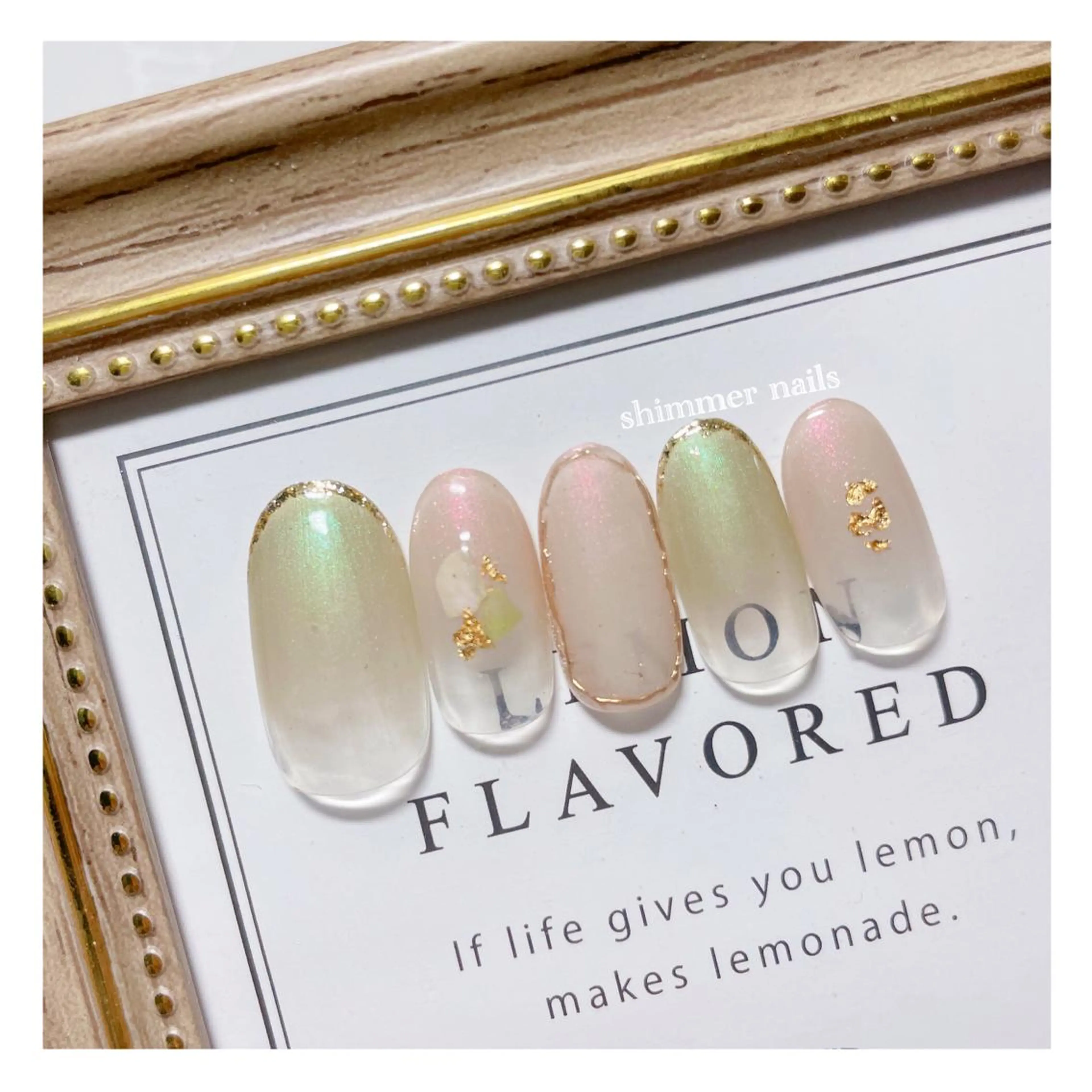 ネイル グリーン shimmer nailsのネイルデザイン