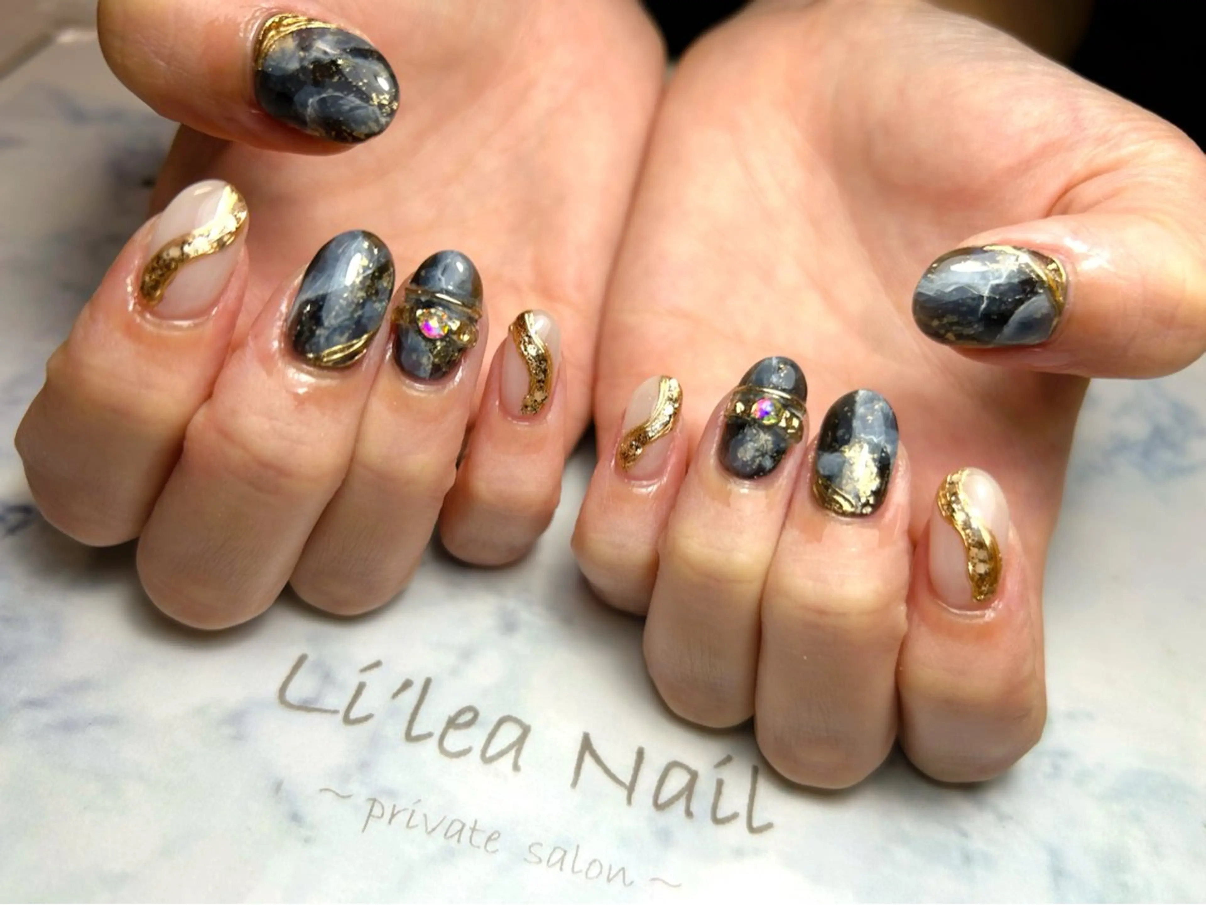 ネイル ハンドネイル Li'leaNail AINAのネイルデザイン