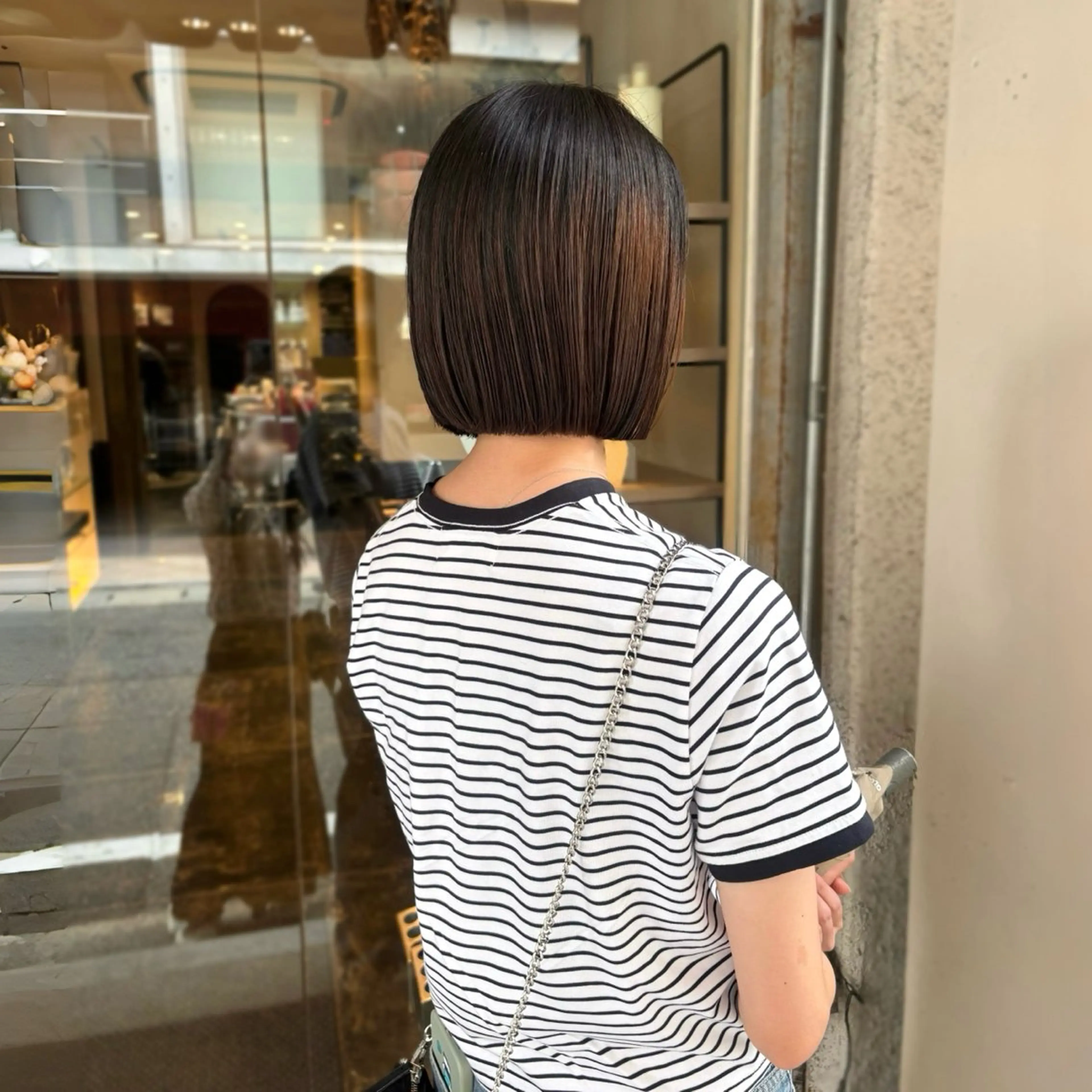 ショート ボブ カット 芦刈 咲来のヘアスタイル