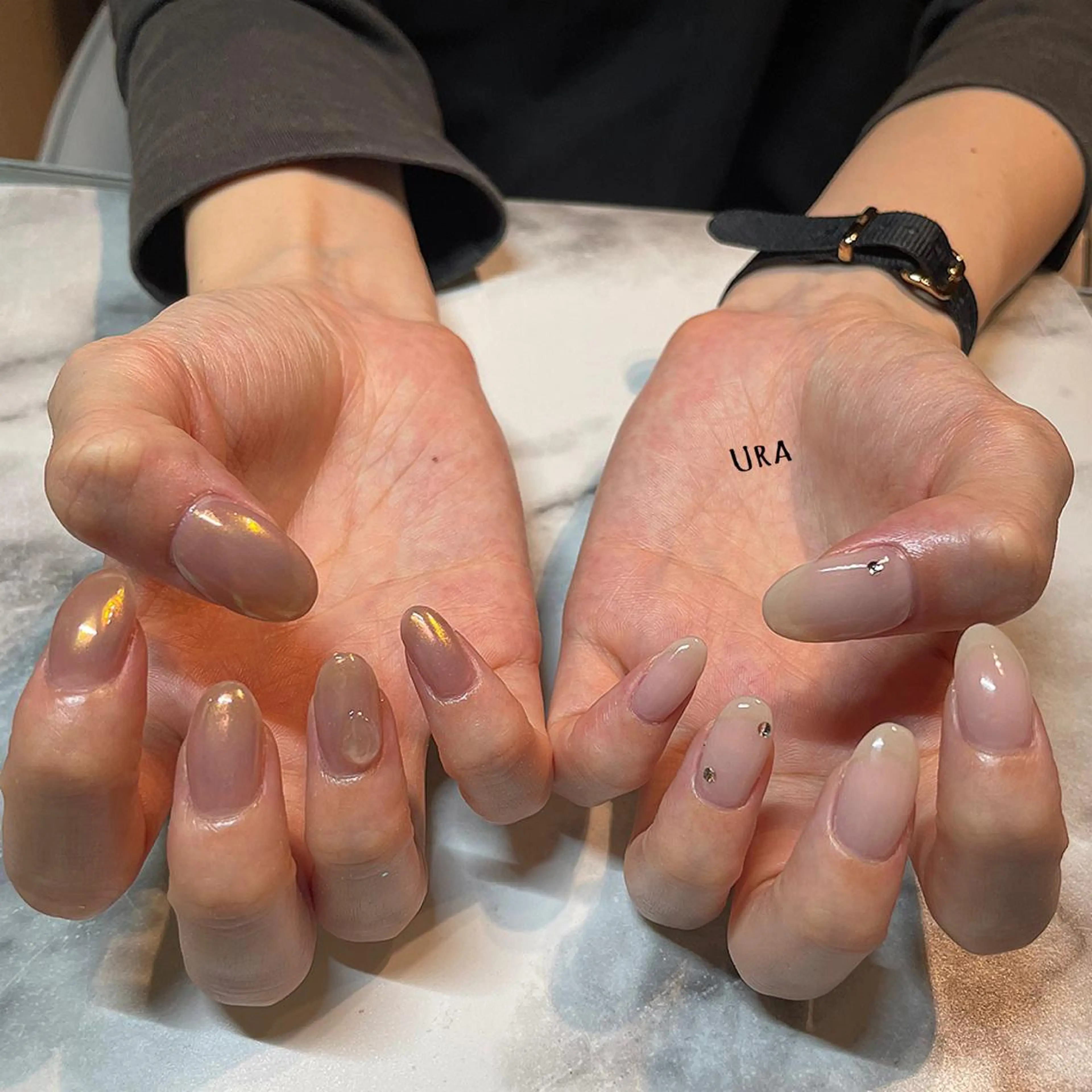 ネイル UrakoNail 《nail》のネイルデザイン
