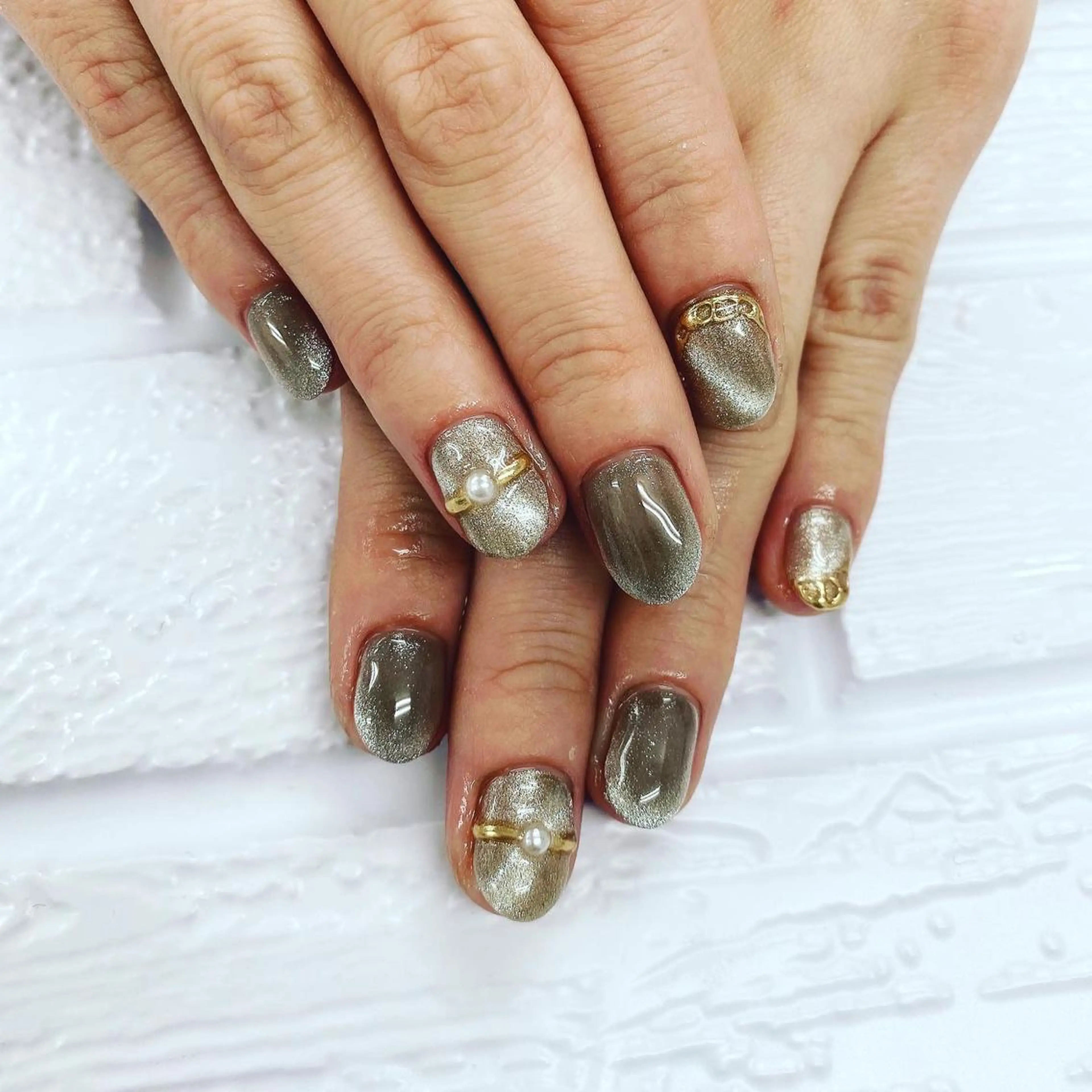 ネイル フレンチネイル N._._.claw[エヌクロー]所属・N._._. clawのネイルデザイン