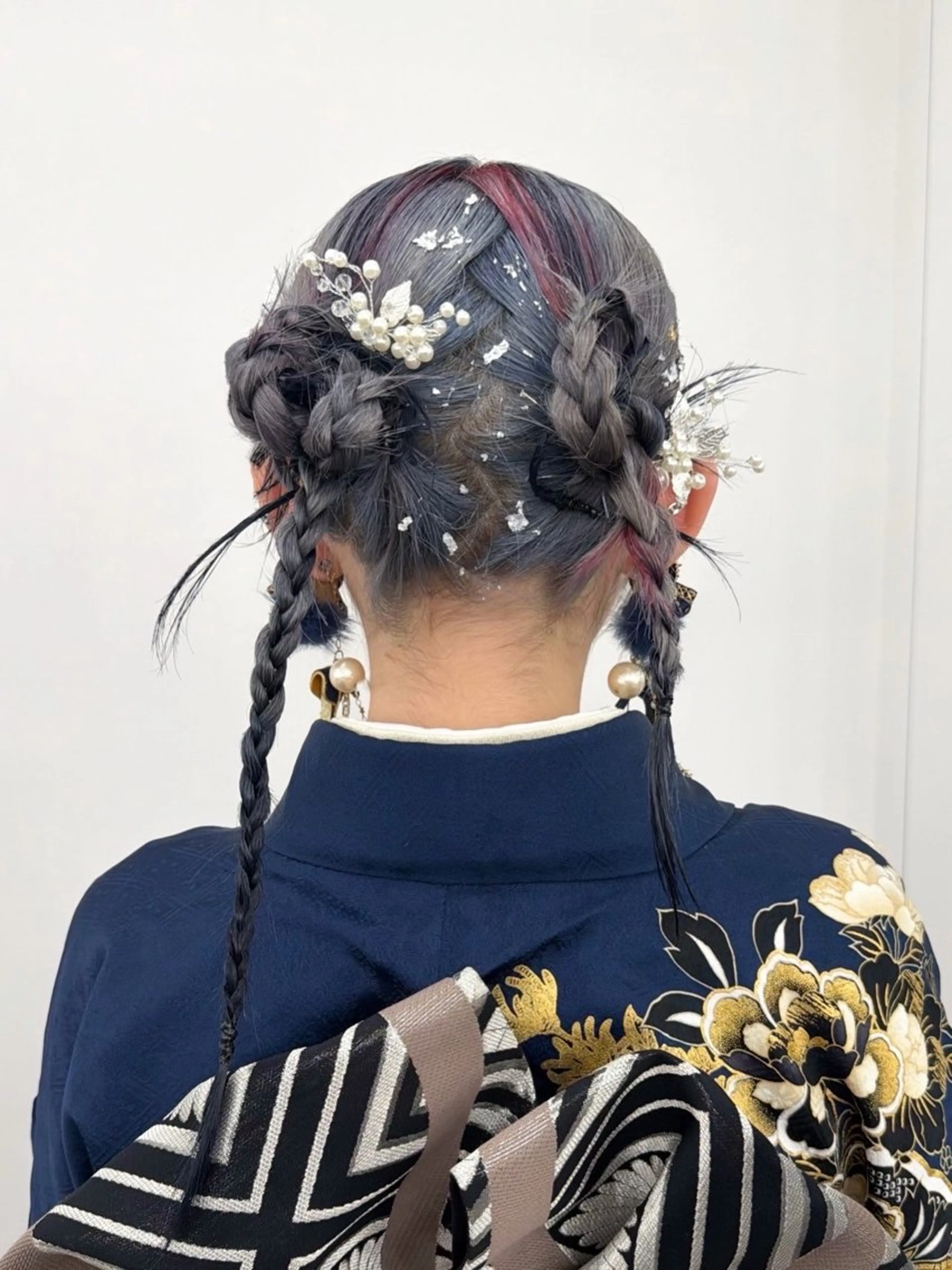 ロング ヘアアレンジ 成人式 卒業式のヘアスタイル ヘアセット 韓国ヘア/顔周り ヘアセット/加藤優里のヘアスタイル