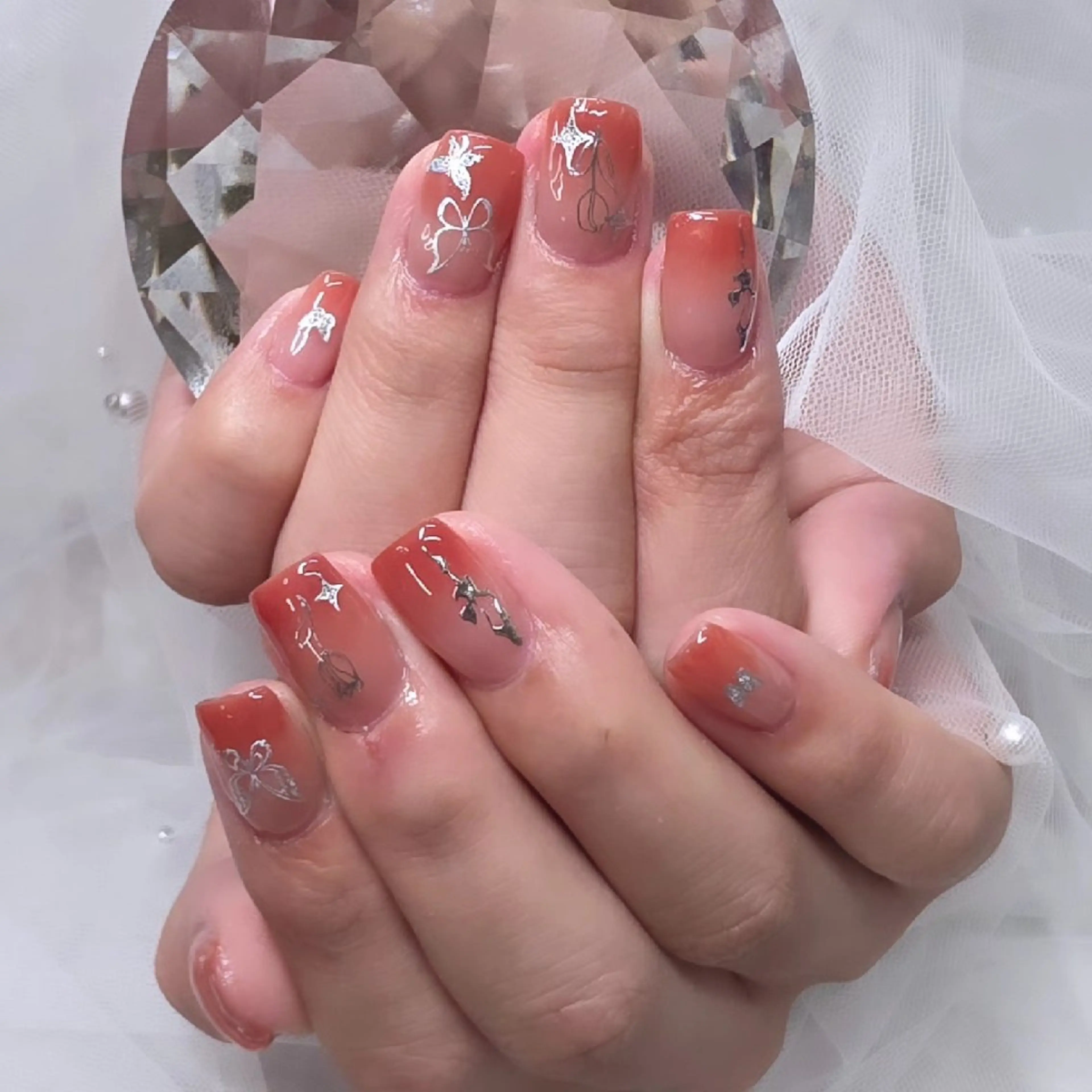 ネイル グラデーション nailsalon glow sayaのネイルデザイン