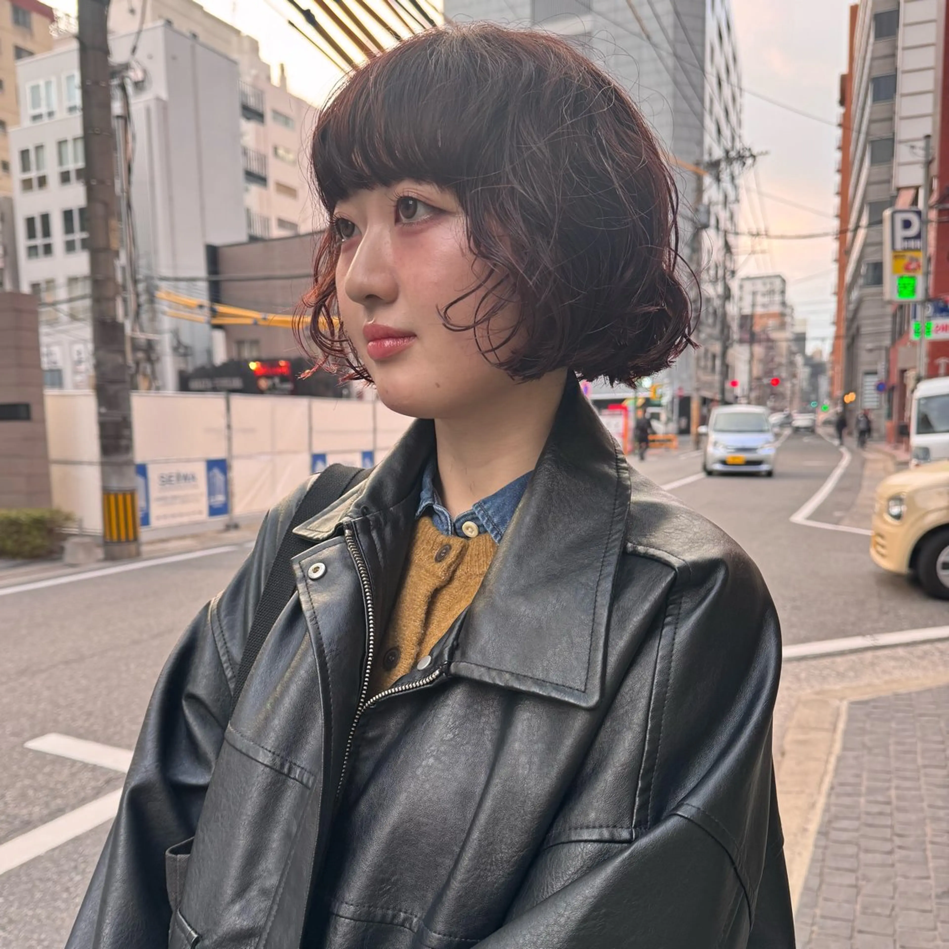 ショート カラー パーマ カット ヘアカラー パーマ トリートメント Lilu しずくのヘアスタイル