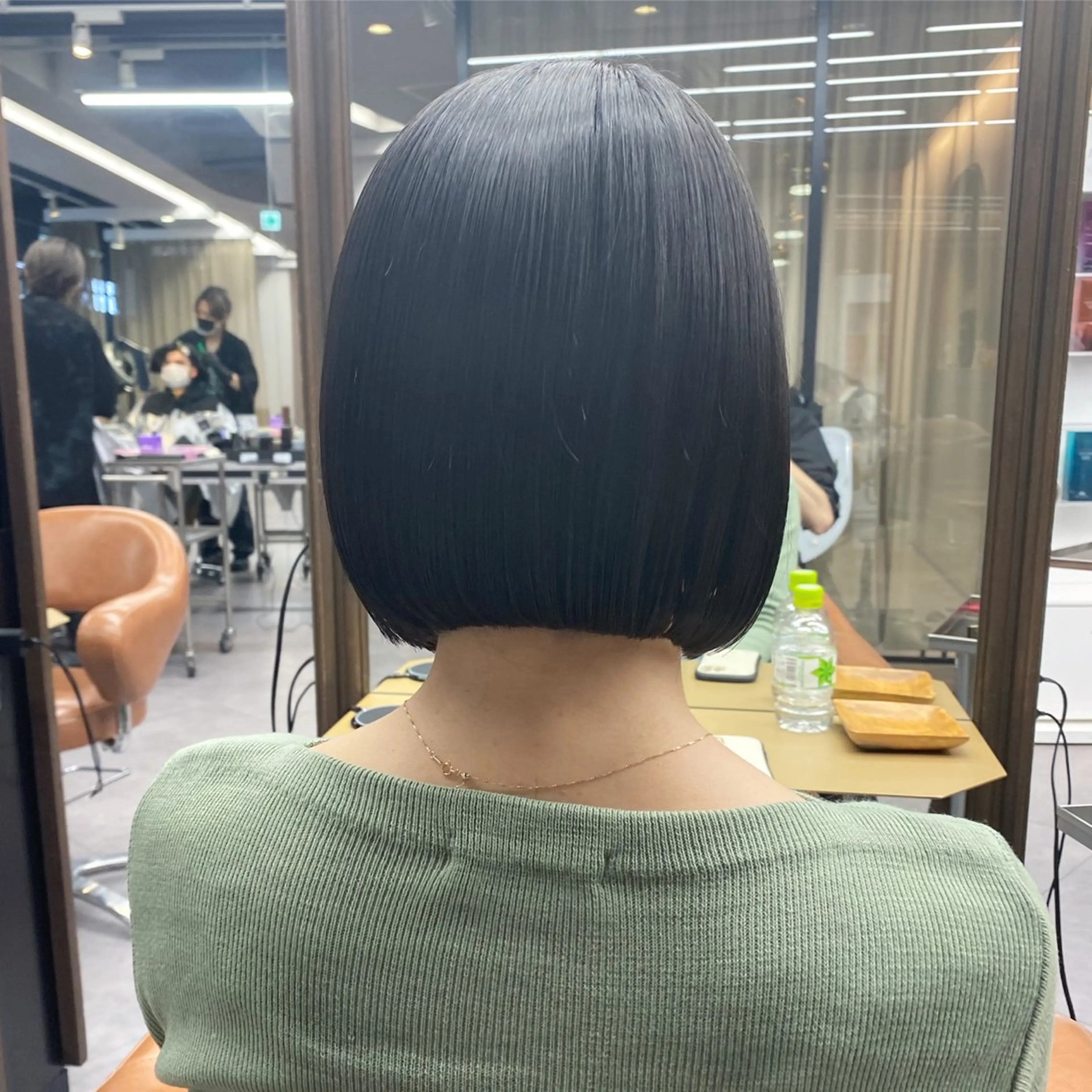 ミディアム カット 縮毛矯正 縮毛矯正・暗髪 ・ショート 橋本🐶のヘアスタイル