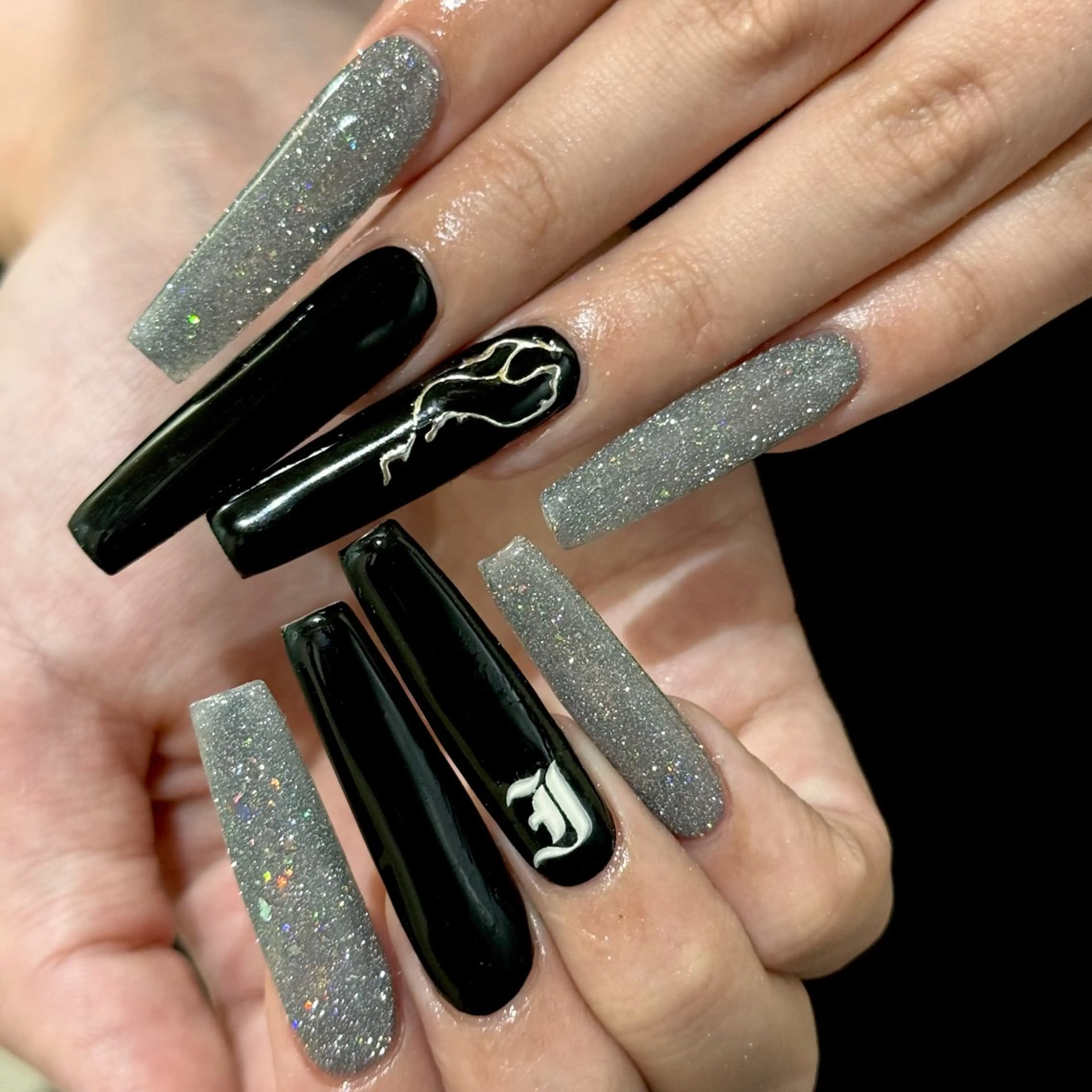 ネイル Merci𖤐´ 長谷川のマツエク・マツパデザイン