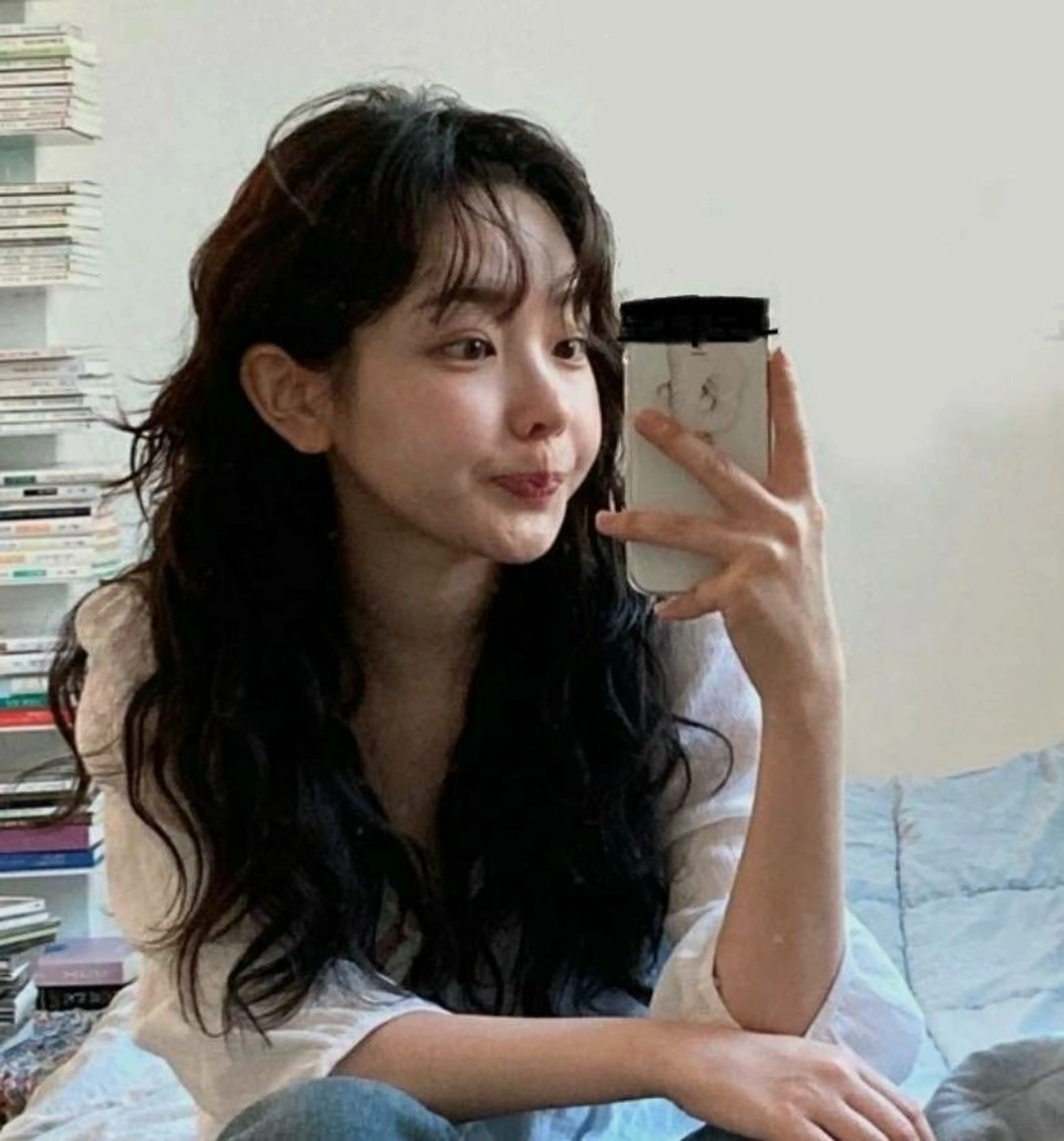 ロング 韓国アンニュイ/ アミのヘアスタイル