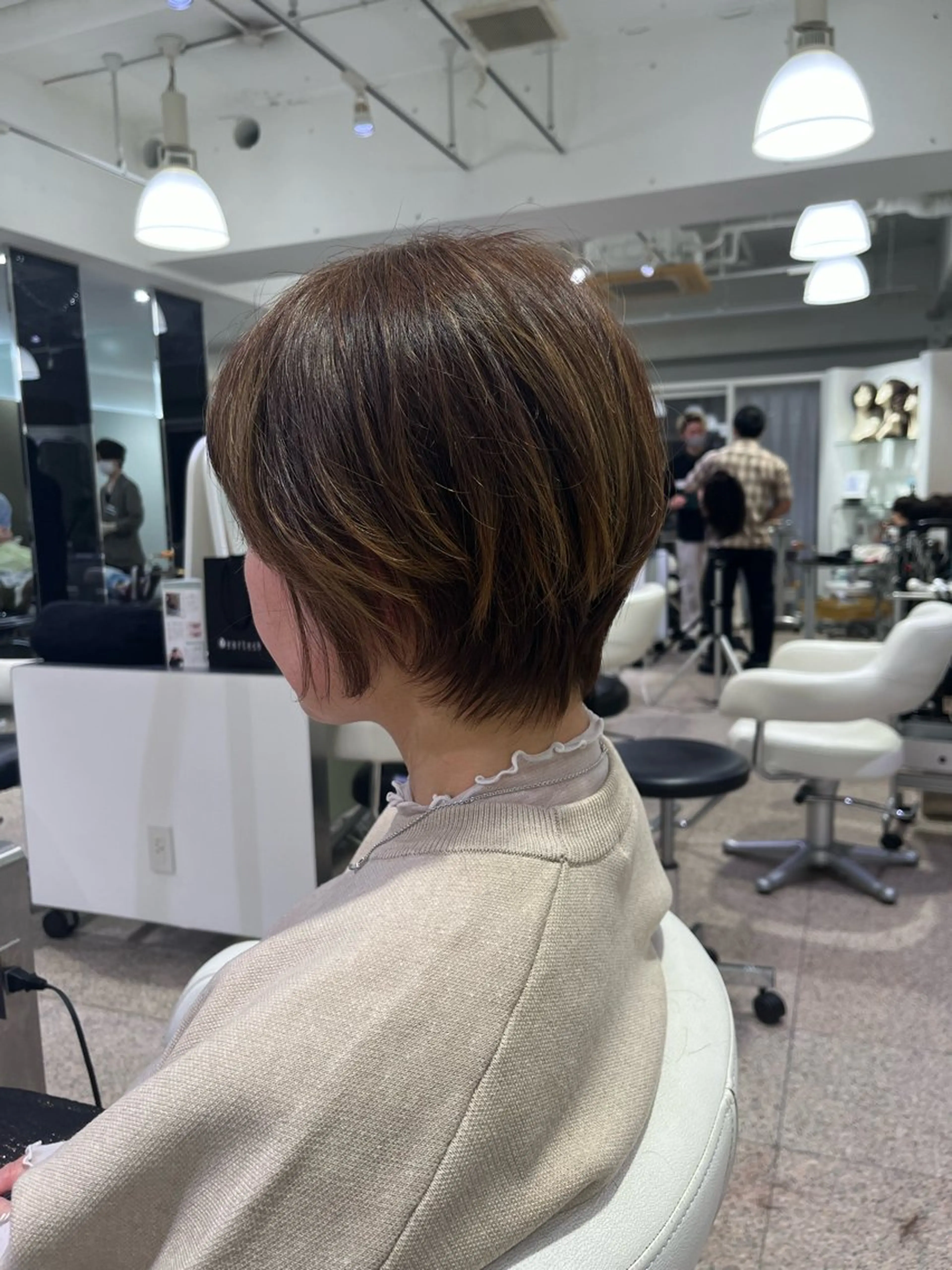 ショート くびれヘア 天神 大名 ショート ボブ 宇土あやかのヘアスタイル