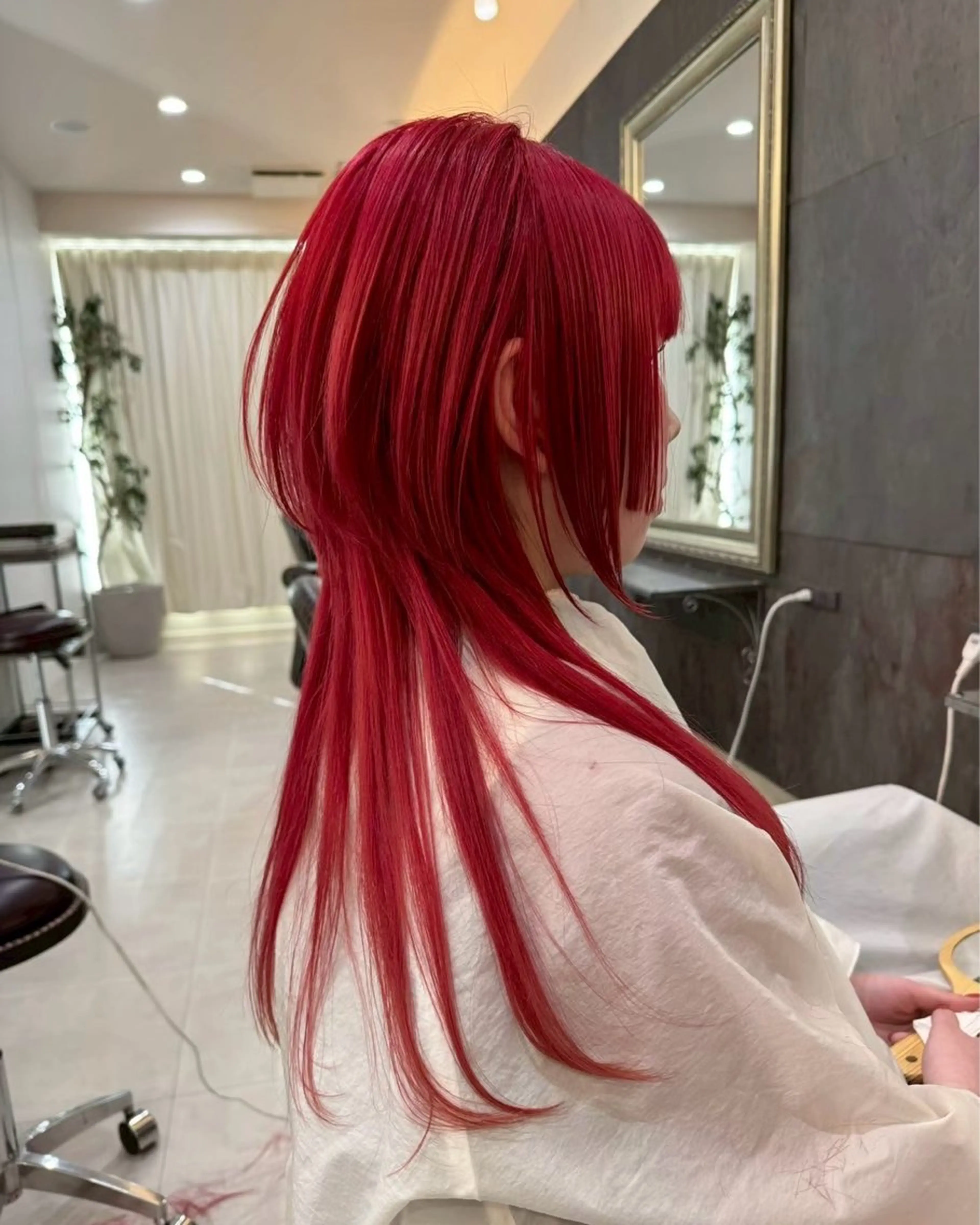 ロング カラー カット ヘアカラー トリートメント ハイトーン/ウルフ/ レイヤー/Asukaのヘアスタイル