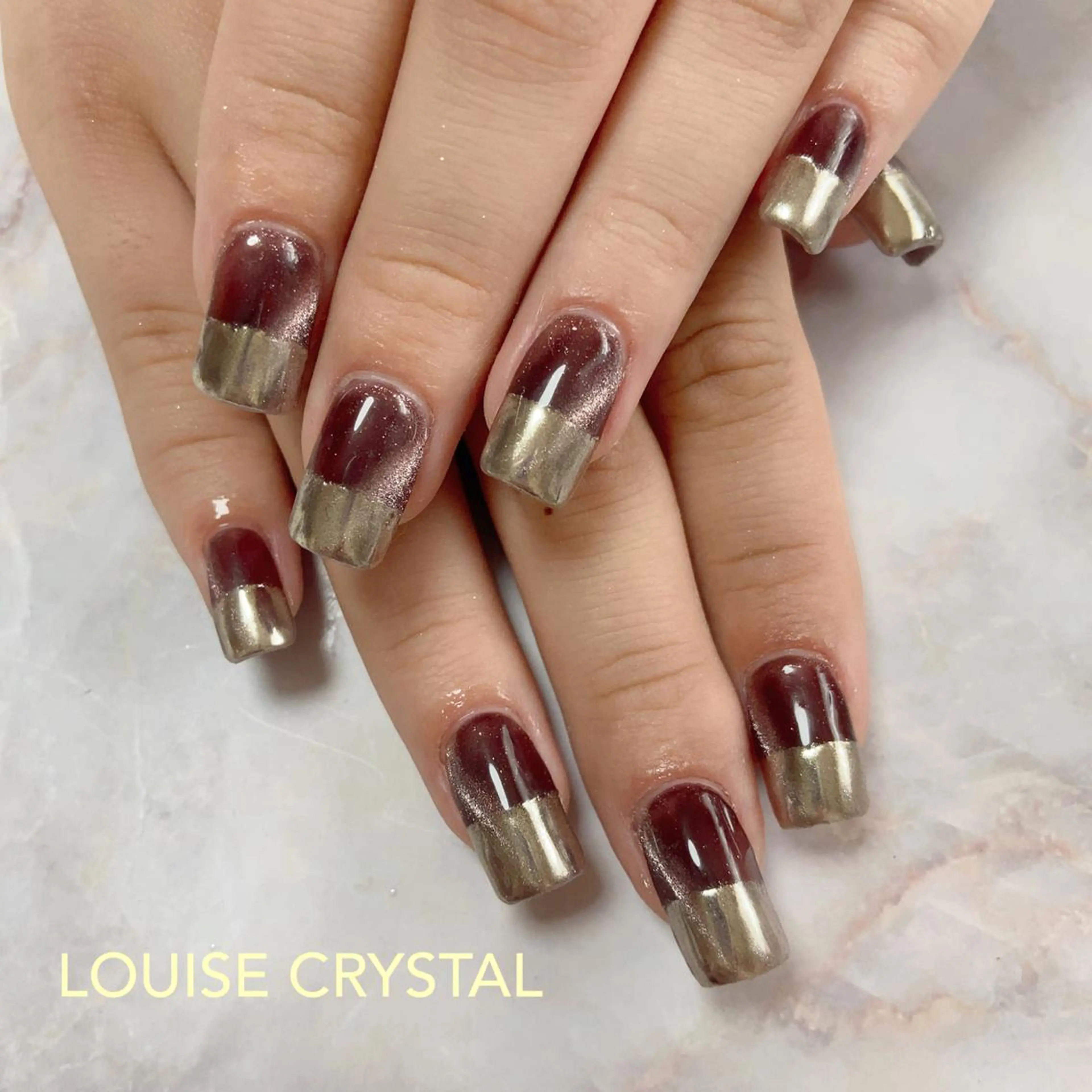 ネイル マグネットネイル ミラーネイル ハンドネイル LOUISE CRYSTALのネイルデザイン