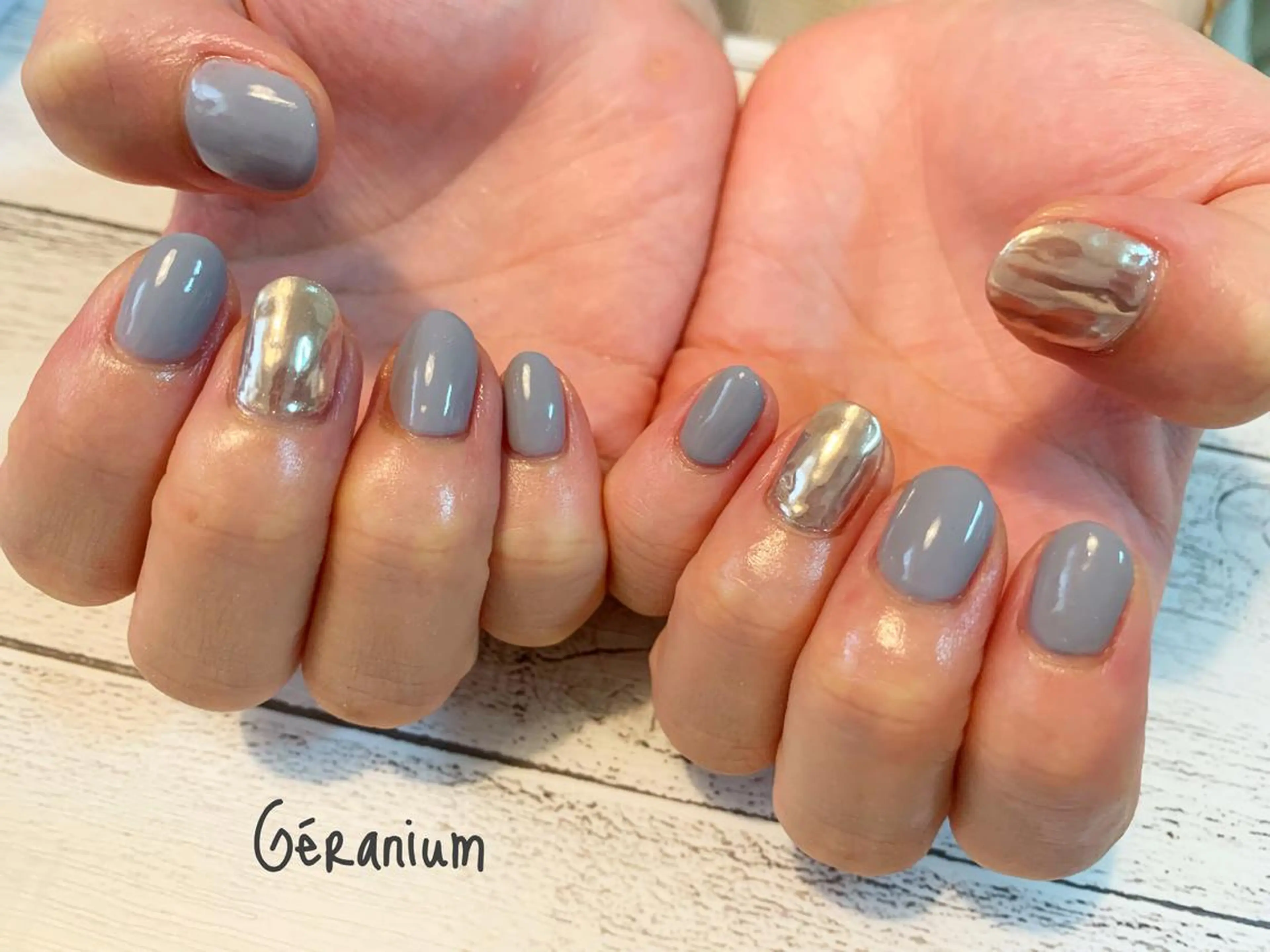 ネイル アートネイル ハンドネイル フットネイル GéRanium Harukaのネイルデザイン