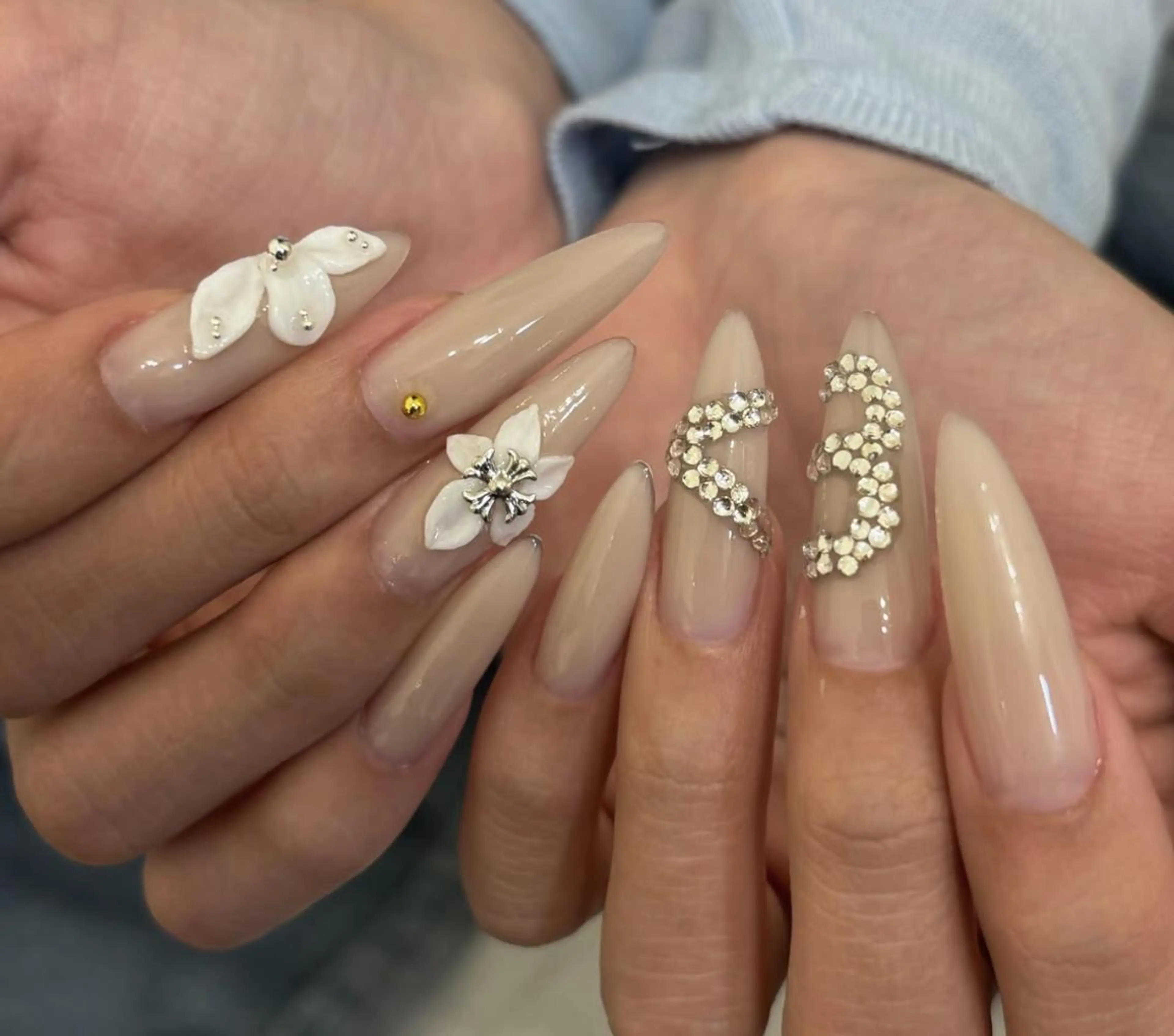 ネイル ハンドネイル ハンドケア 🍑 momo_nailのネイルデザイン