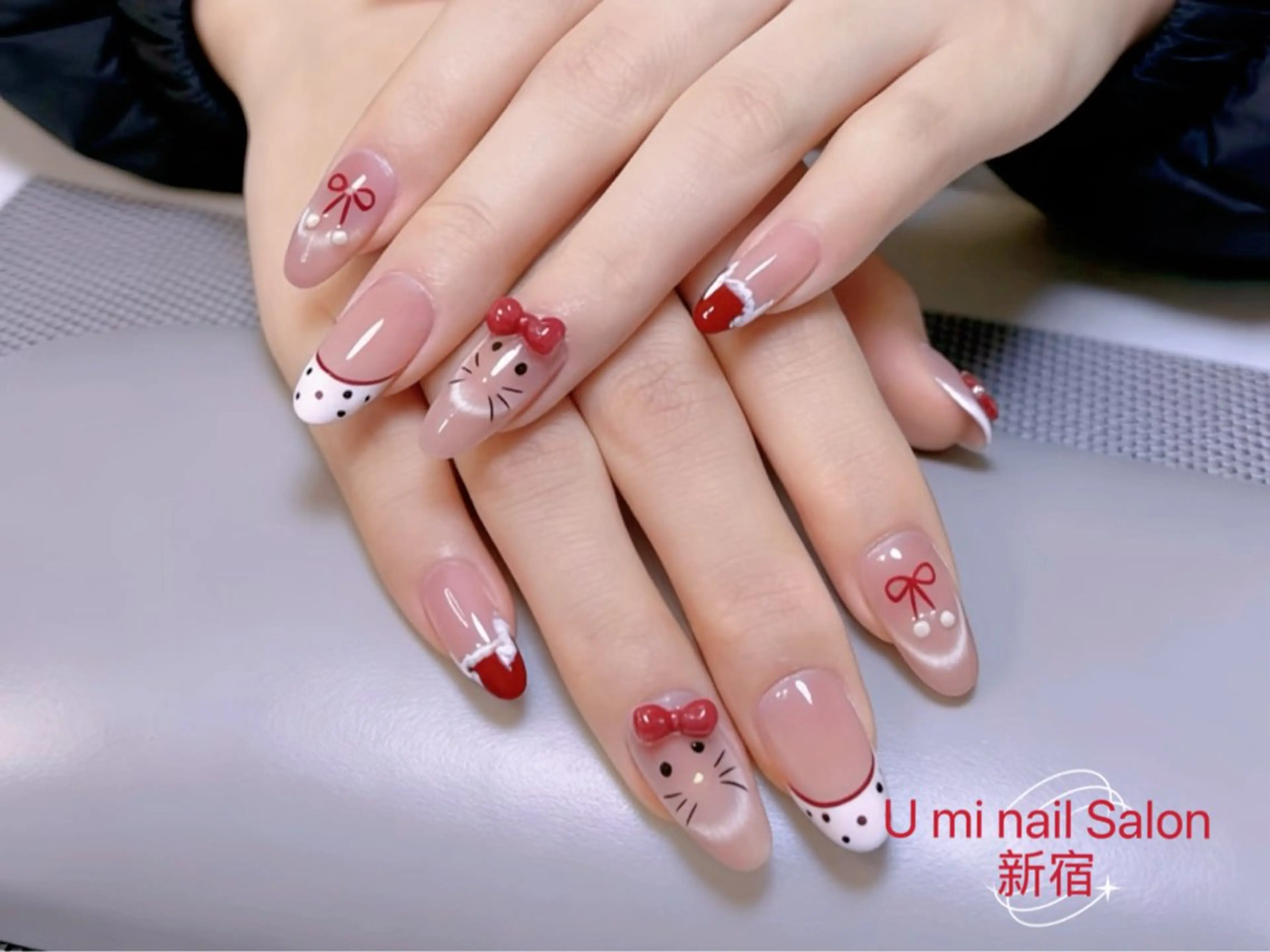 ネイル UMI ネイルサロン新宿🎀のネイルデザイン