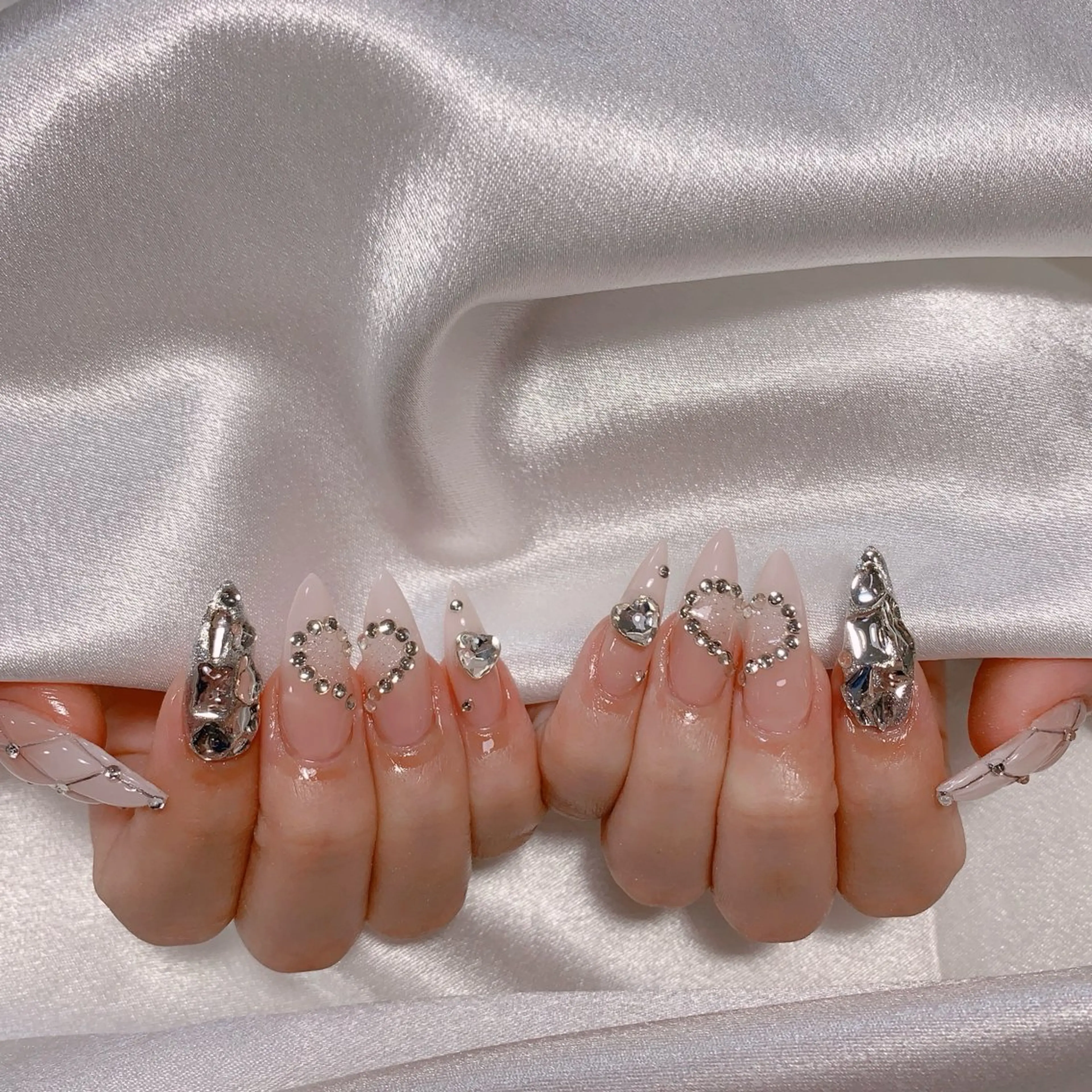 ネイル インフィニティ ネイルサロンのネイルデザイン