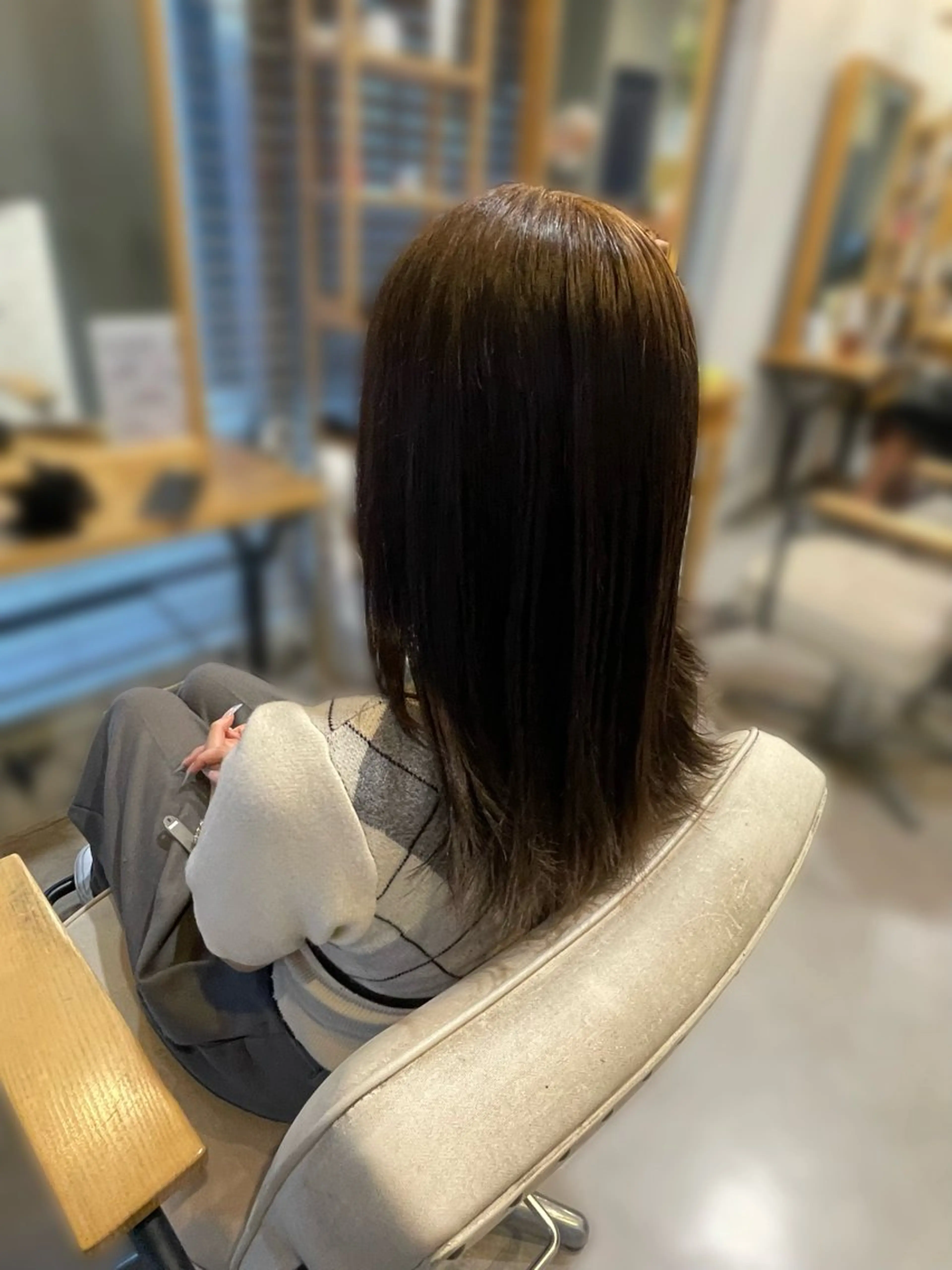 ミディアム 髙梨 いず美のヘアスタイル