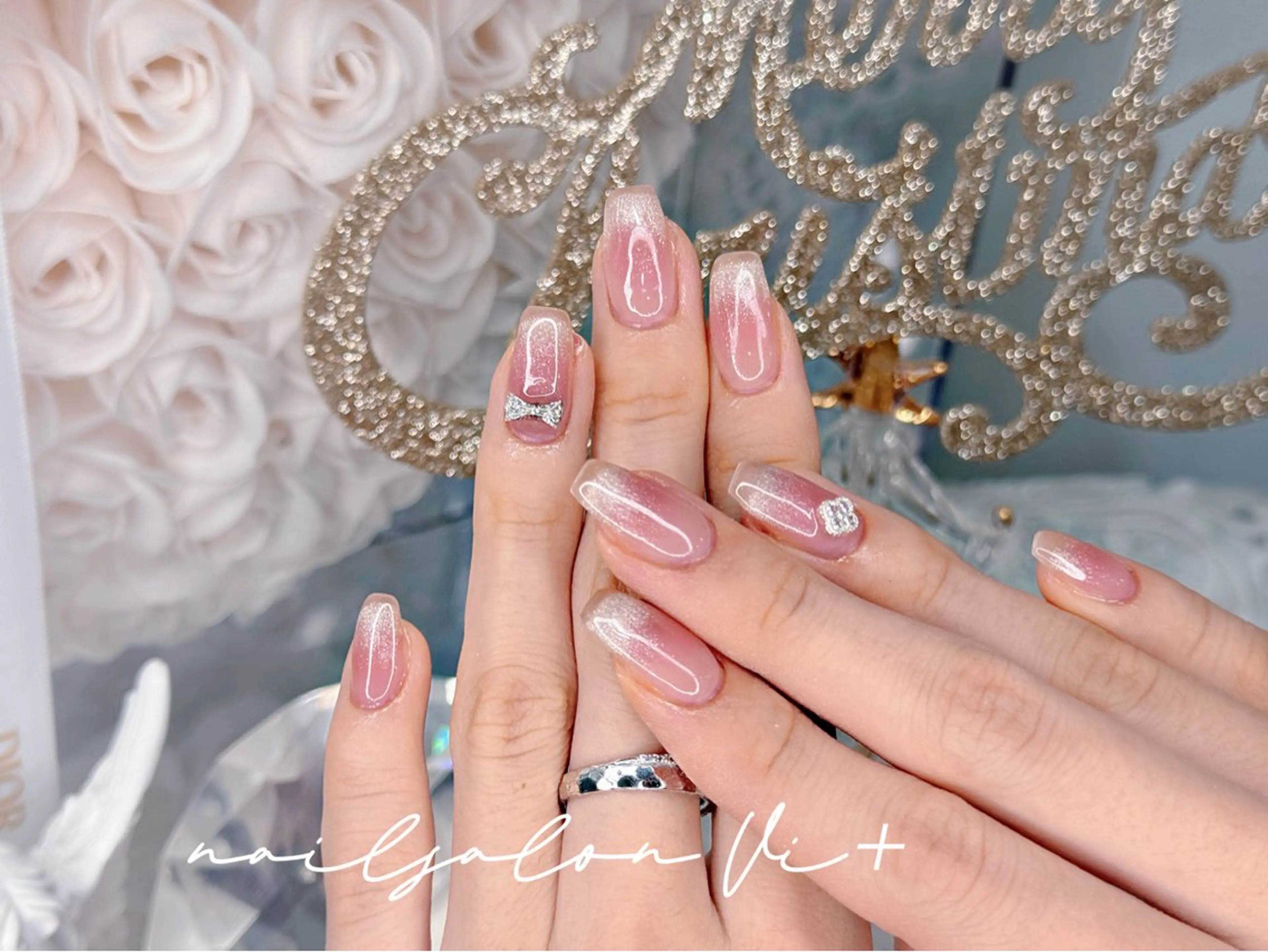 ネイル ハンドネイル ✨Nailsalon Vi+✨のネイルデザイン