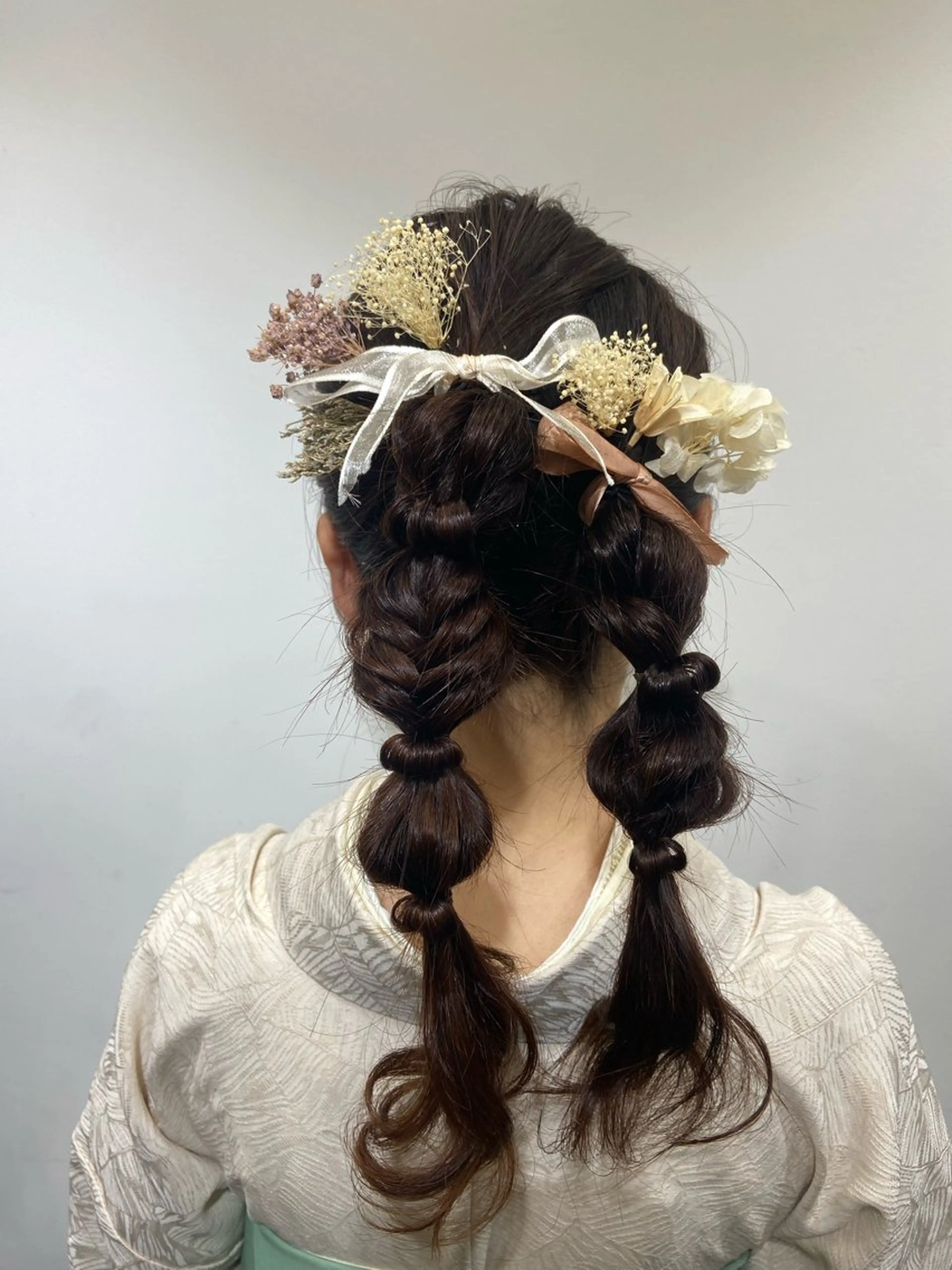 セミロング ヘアアレンジ 籾木 美優のヘアスタイル