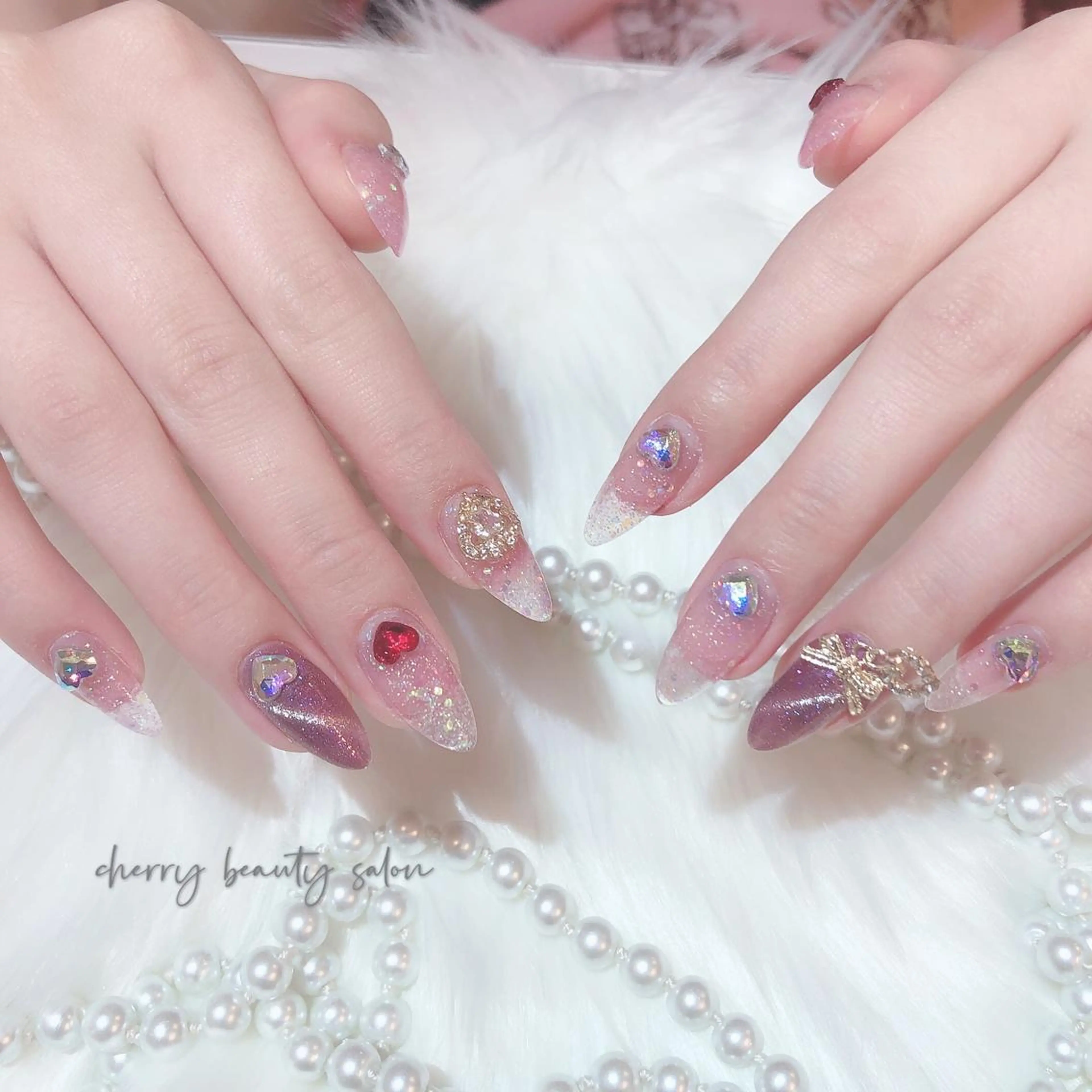 ネイル SAKURA 🍒のネイルデザイン