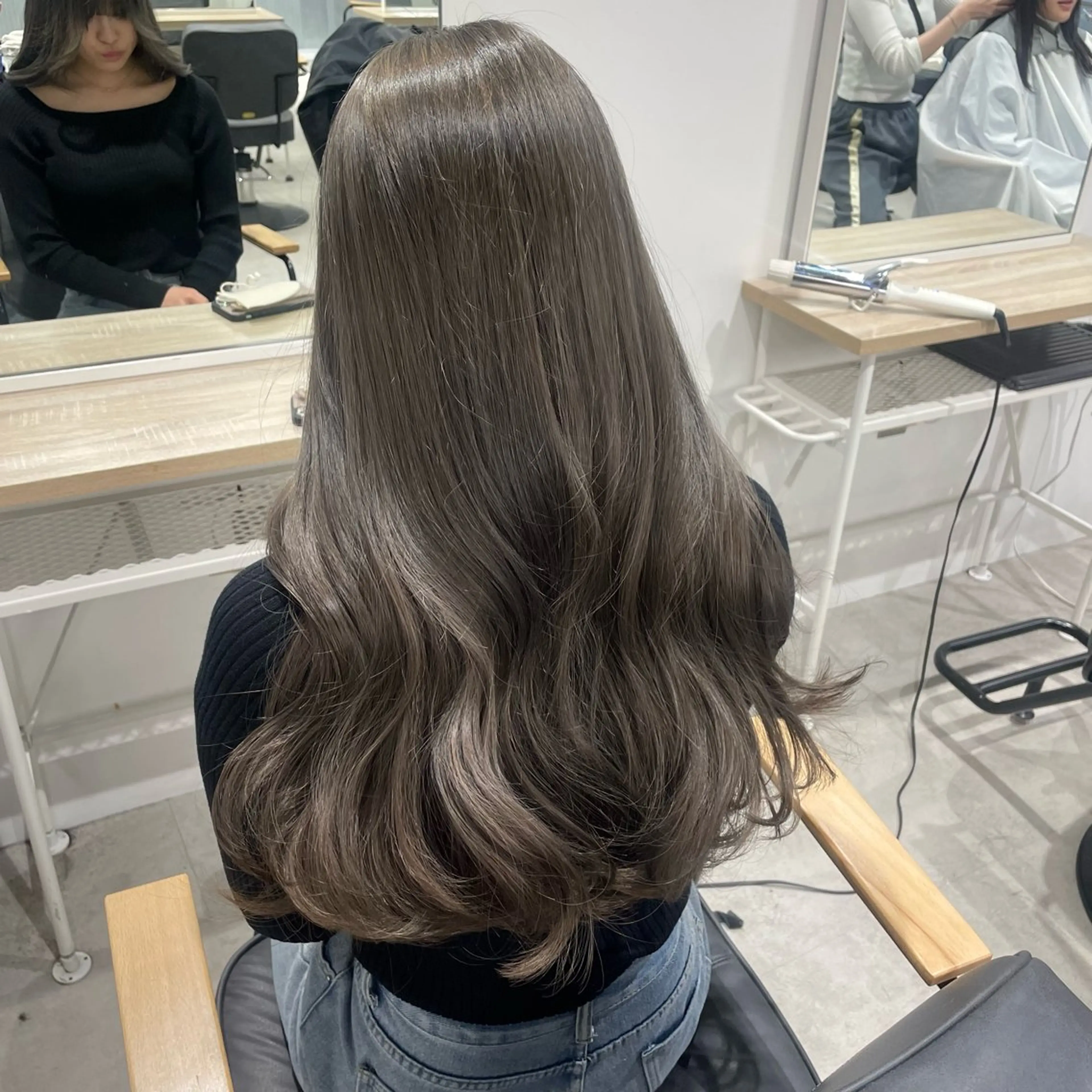 カラー クルミ/ 💕ワンホンネイルのネイルデザイン