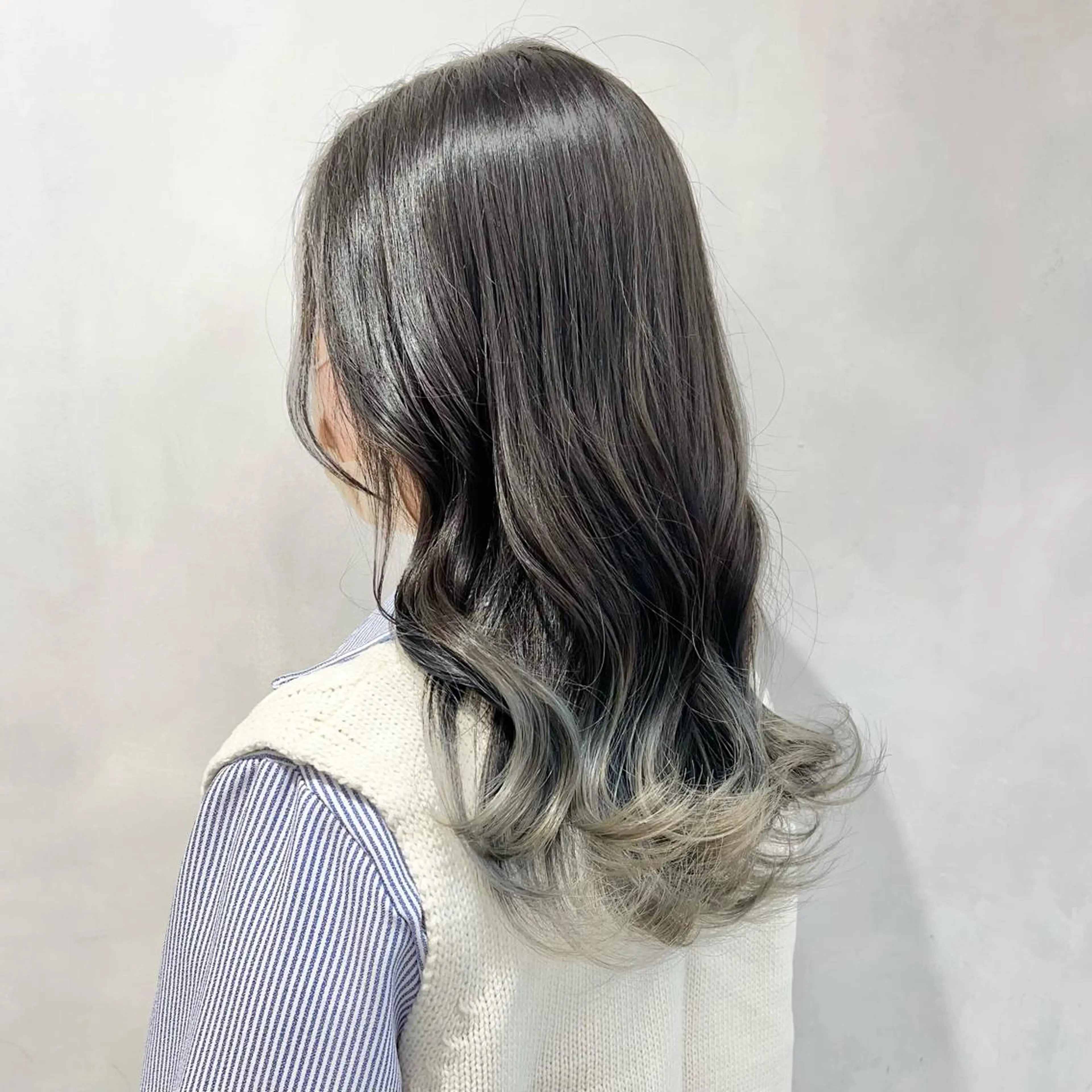 ロング カラー 🤍髪質改善➕透明感 カラー🤍川上葵のヘアスタイル