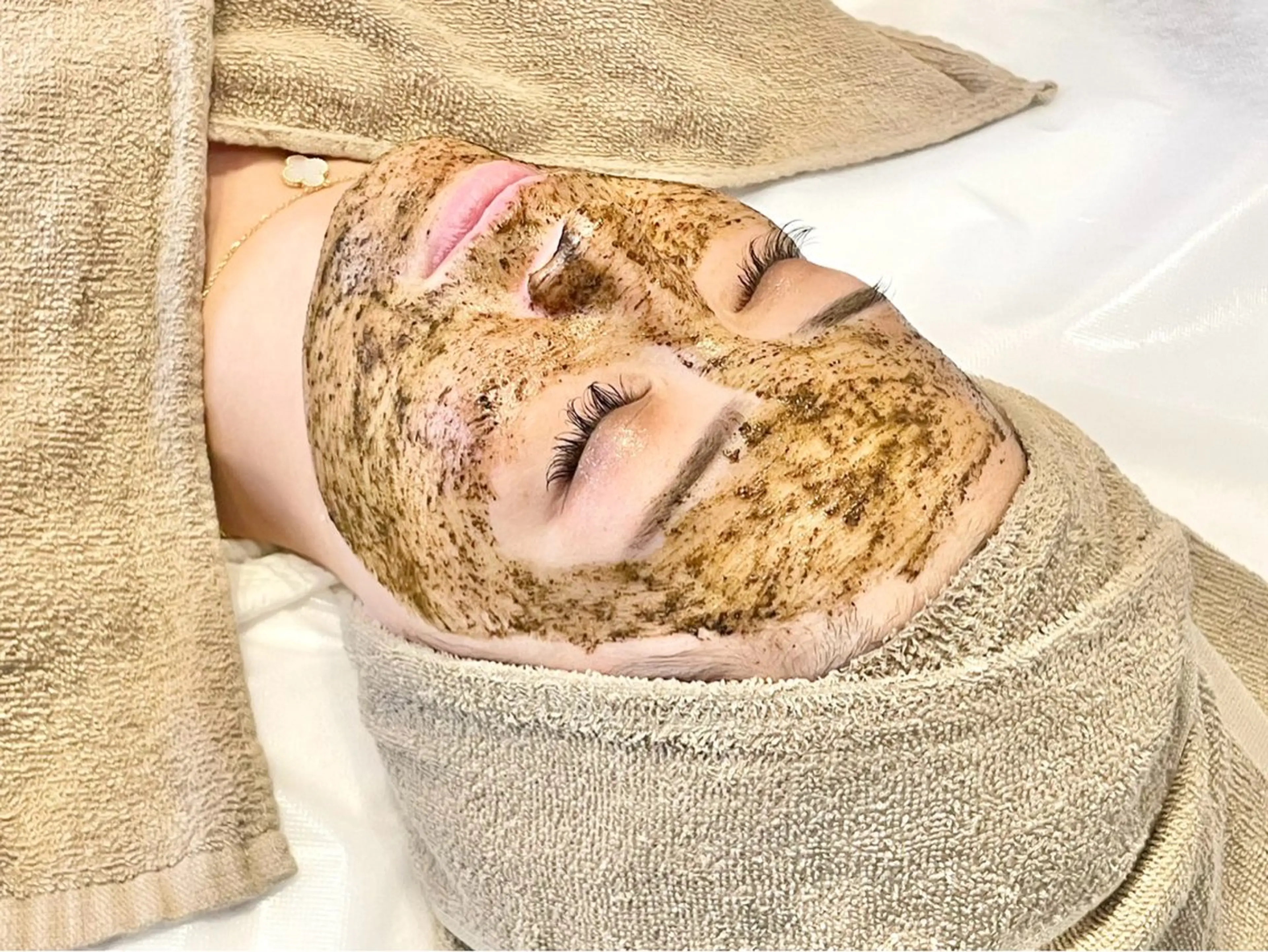 【ミニモ限定価格】CHRISTINAハーブピーリングの写真